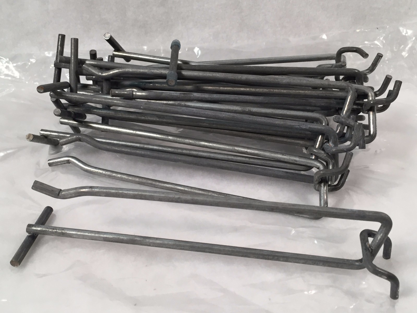 14 pc 7" Scan Hooks for 3/16" - 1/4" Pegboard