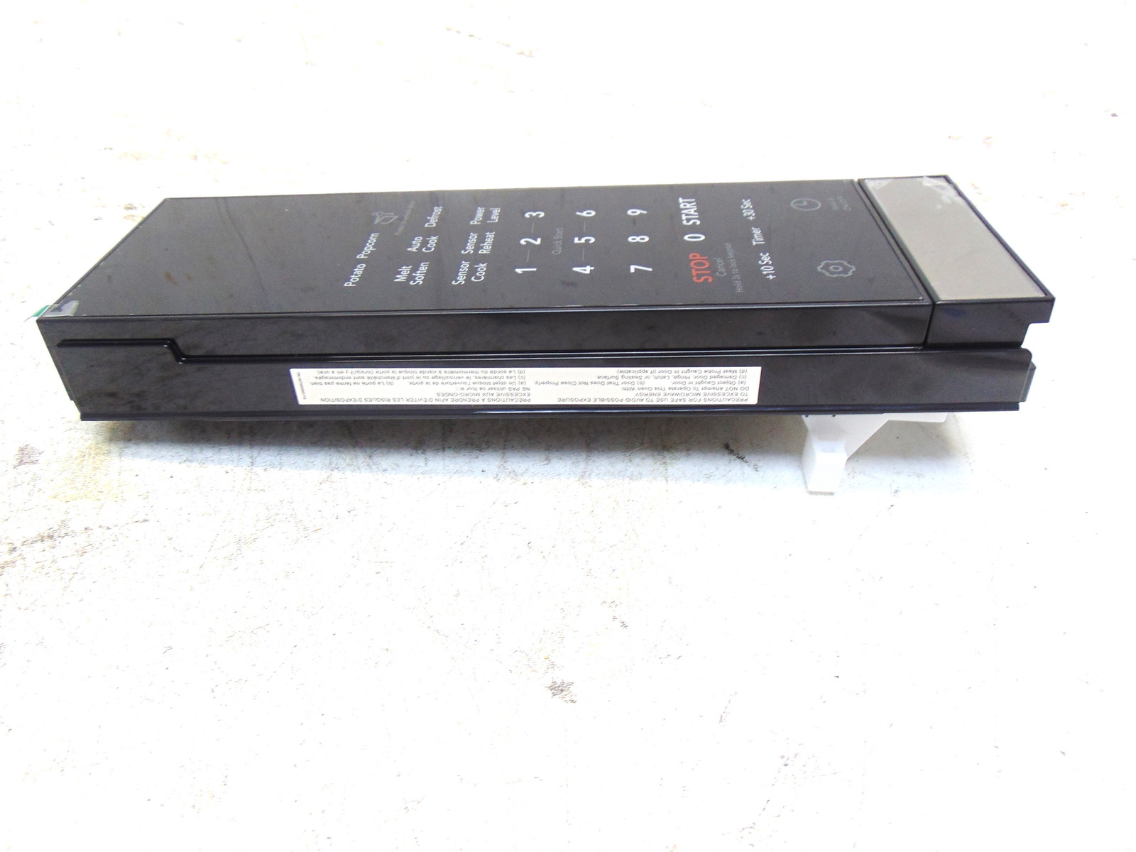Frigidaire Microwave GMBS3068BFA Control Panel