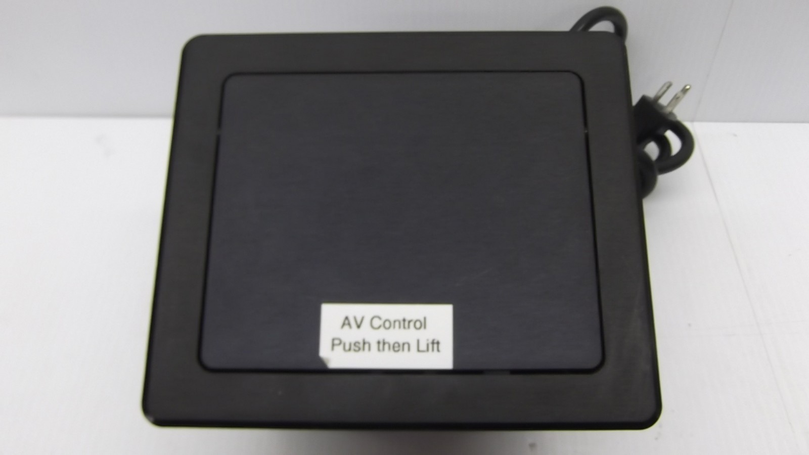 Crestron QM-FTCC-TPS4-B 3.6" Quick Media Flip-top Touchpanel Computer Center