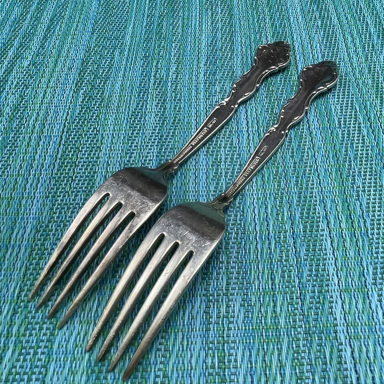 2 International Deep Silver WAKEFIELD Silverplate DINNER FORKS Silverware
