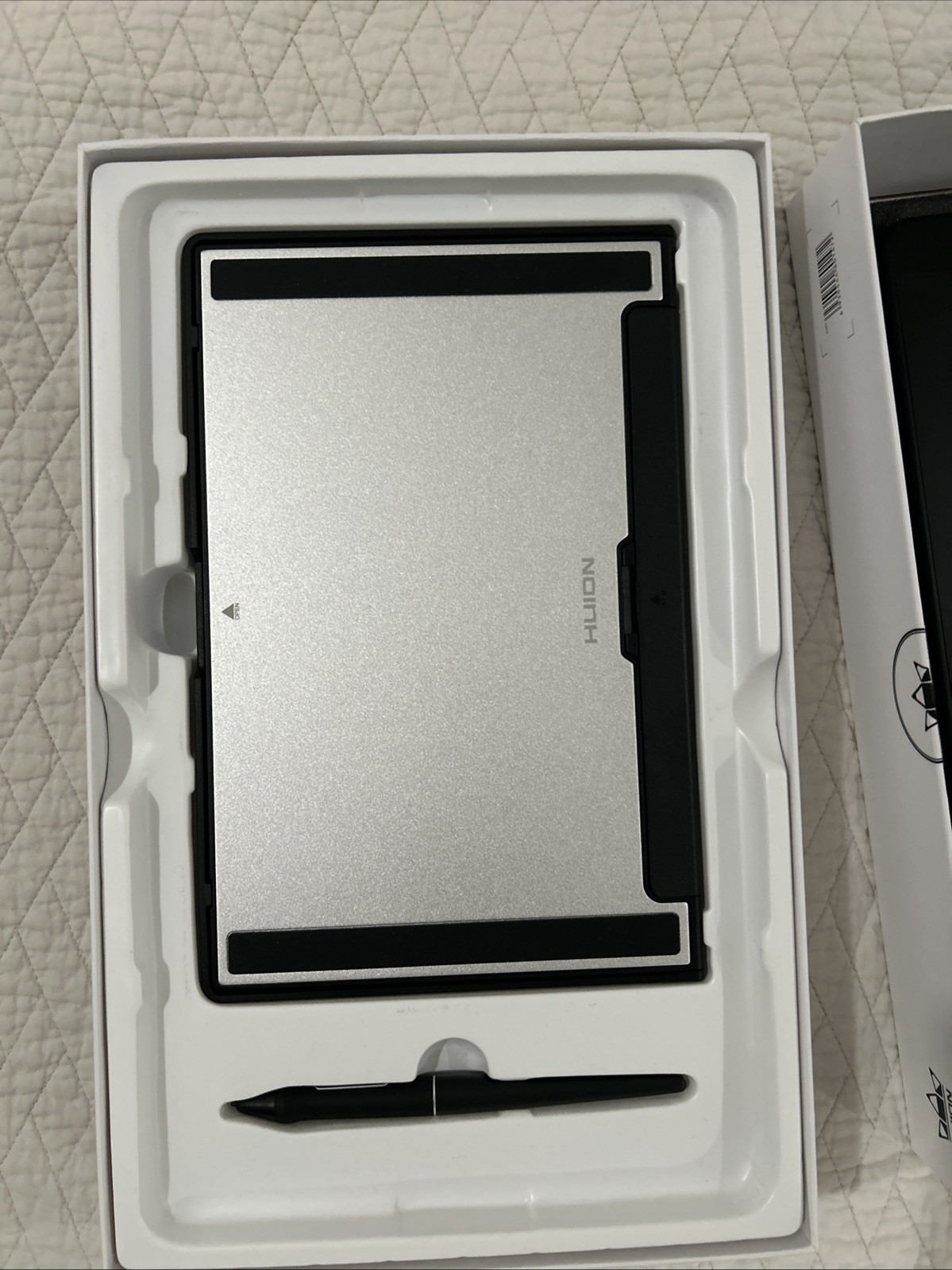Huion Kamvas 13