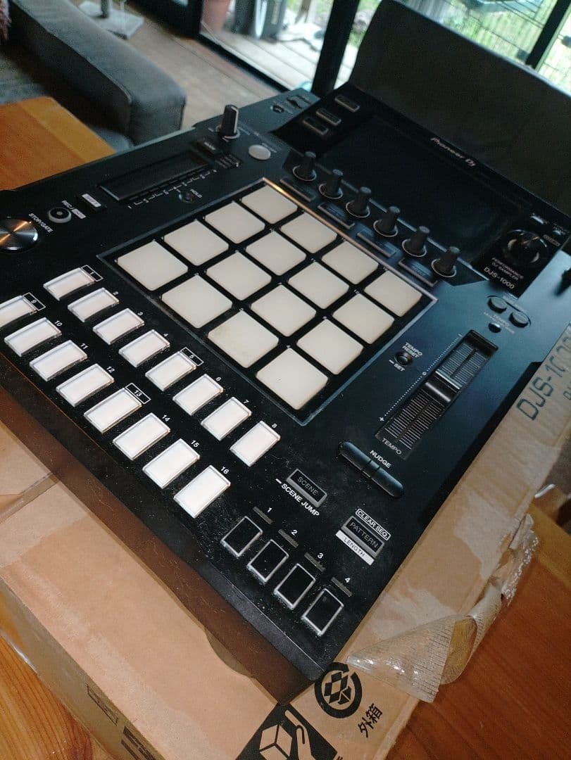 Pioneer DJ DJS-1000 Standalone DJ Sampler 16 Pads Touch Strip w/ Original Box
