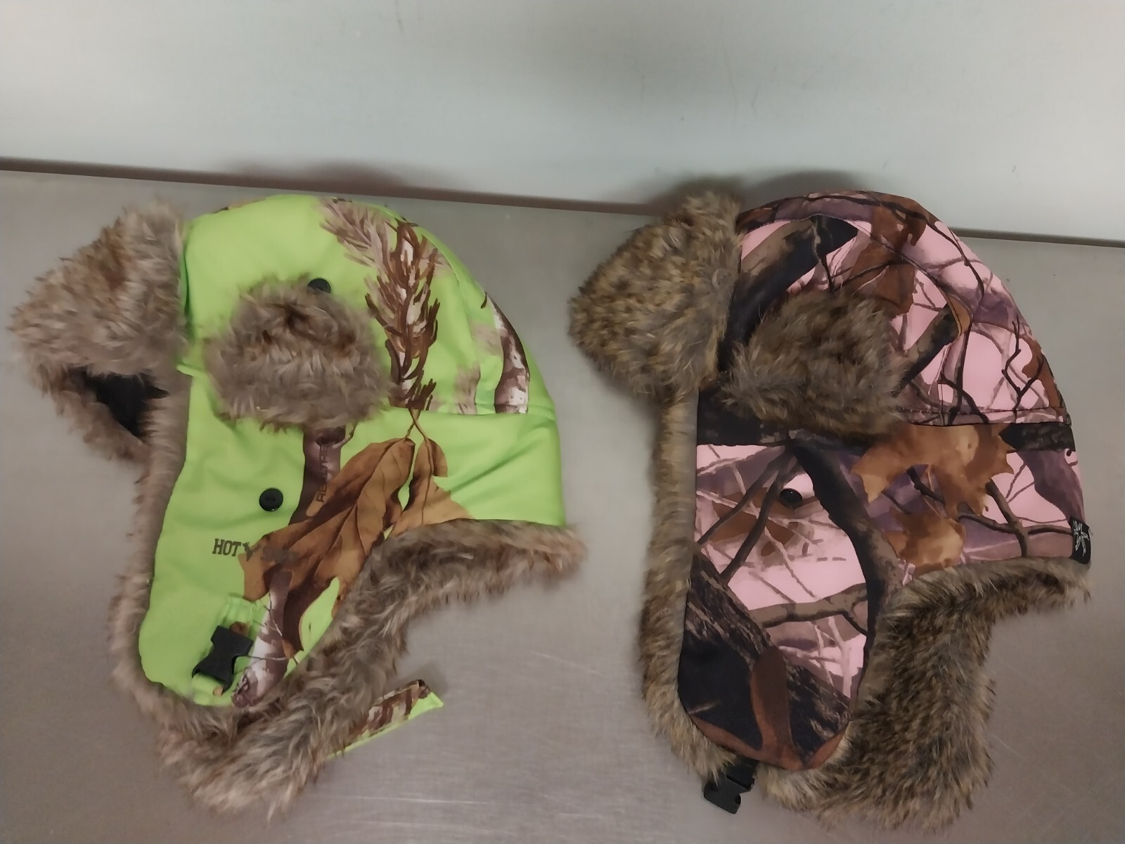 Hot Shot Thinsulate Adult Pink & Lime Winter Hats W/ Ear Flaps Realtree & Fur!
