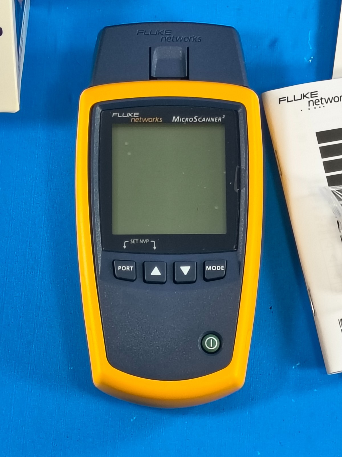 Fluke Networks Microscanner2 MS2-100 Cable Verifier Checker Meter NEW NIB