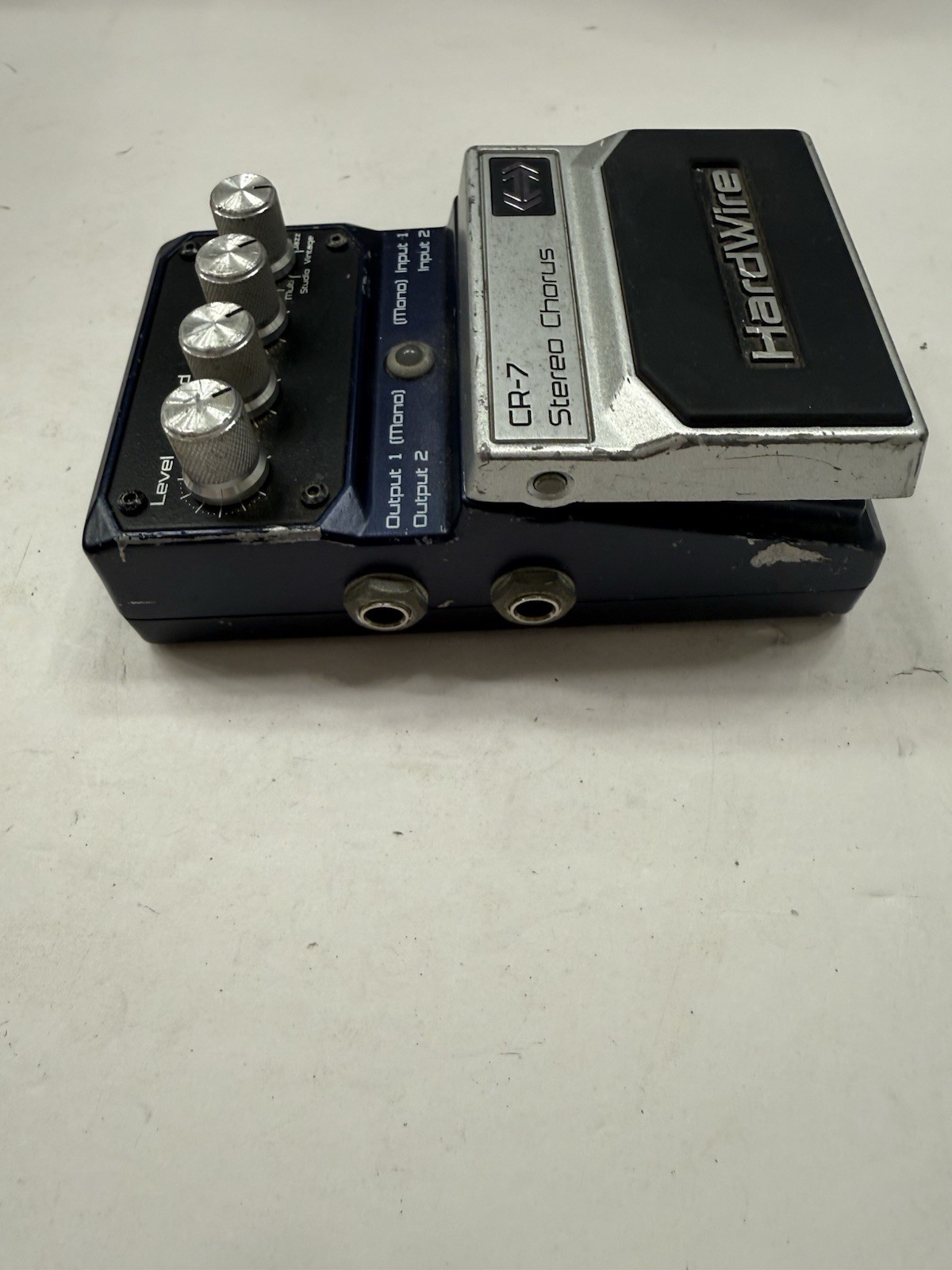Digitech CR-7 Hardwire Stereo Chorus Digital Guitar Effect Pedal
