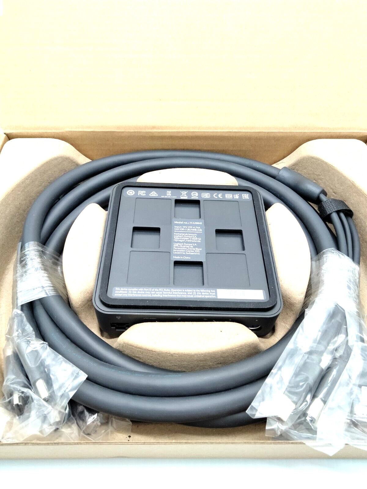 Logitech SmartDock Extender Box for Larger Rooms V-U0041 new
