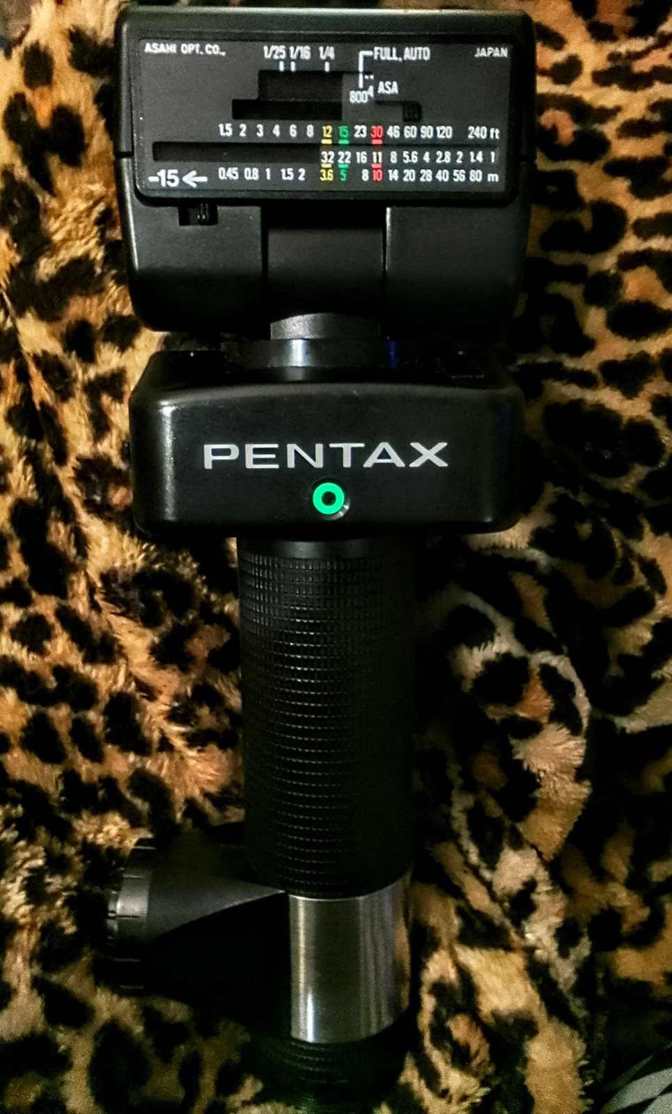 Pentax AF400T Hammerhead Flash Mount Bracket Unit 6x7