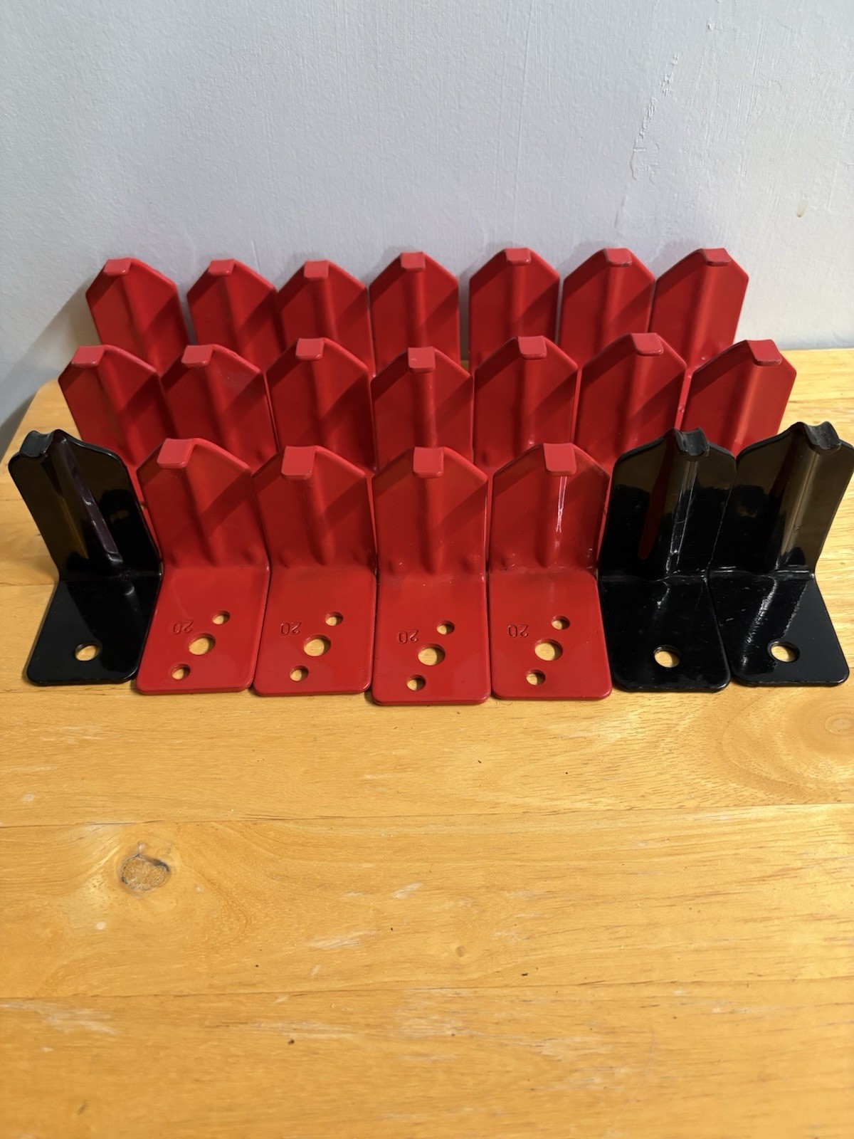21 Wall Hooks Universal Mount Bracket Hangers for 10,15,20lb Fire Extginguisher