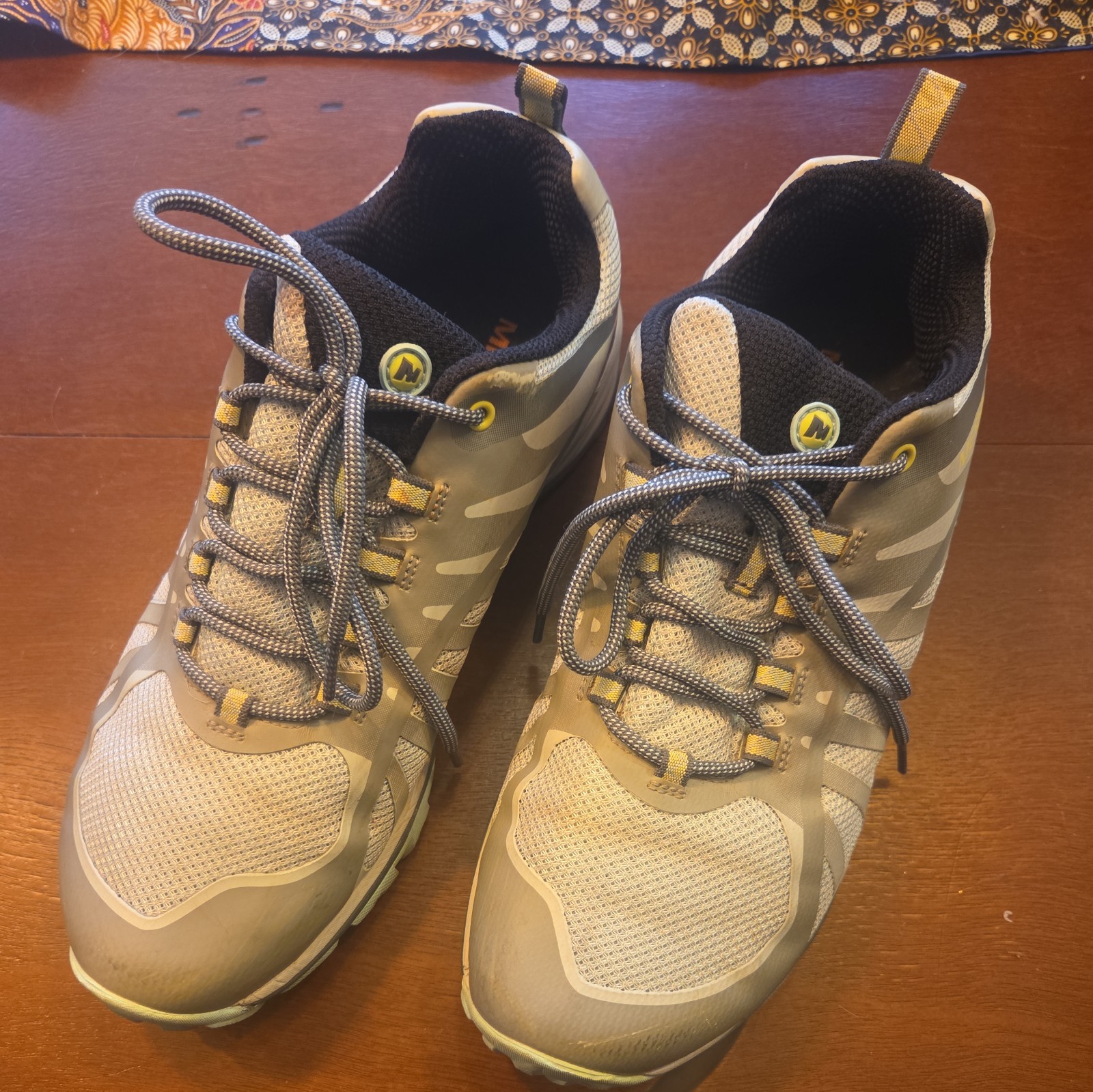 Merrell Gray Siren Edge Q2 Light Hiking Shoes Size 9.5 US Womens Womens