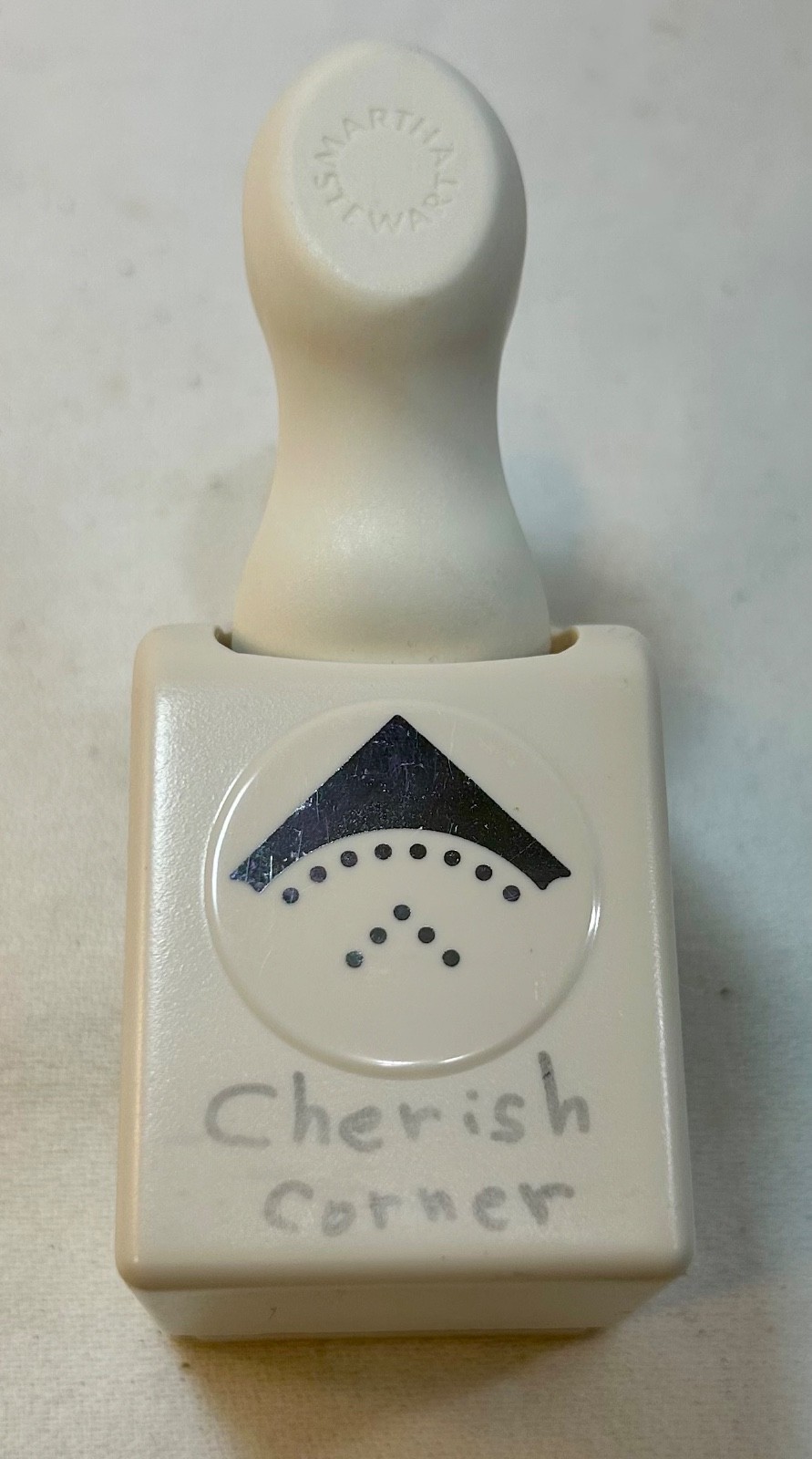 Martha Stewart Punch Around The Page CHERISH Corner Paper Punch