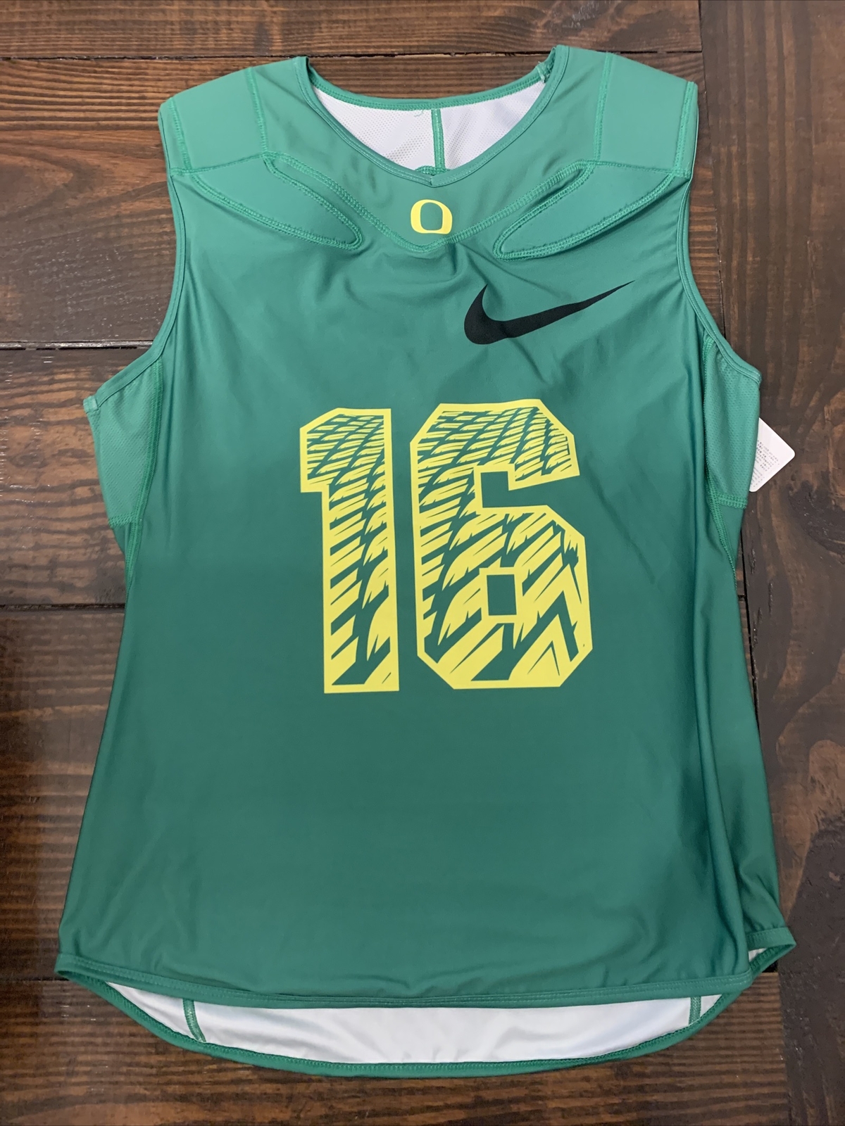 Nike Oregon Ducks Mens Football Team Padded Undershirt Size L