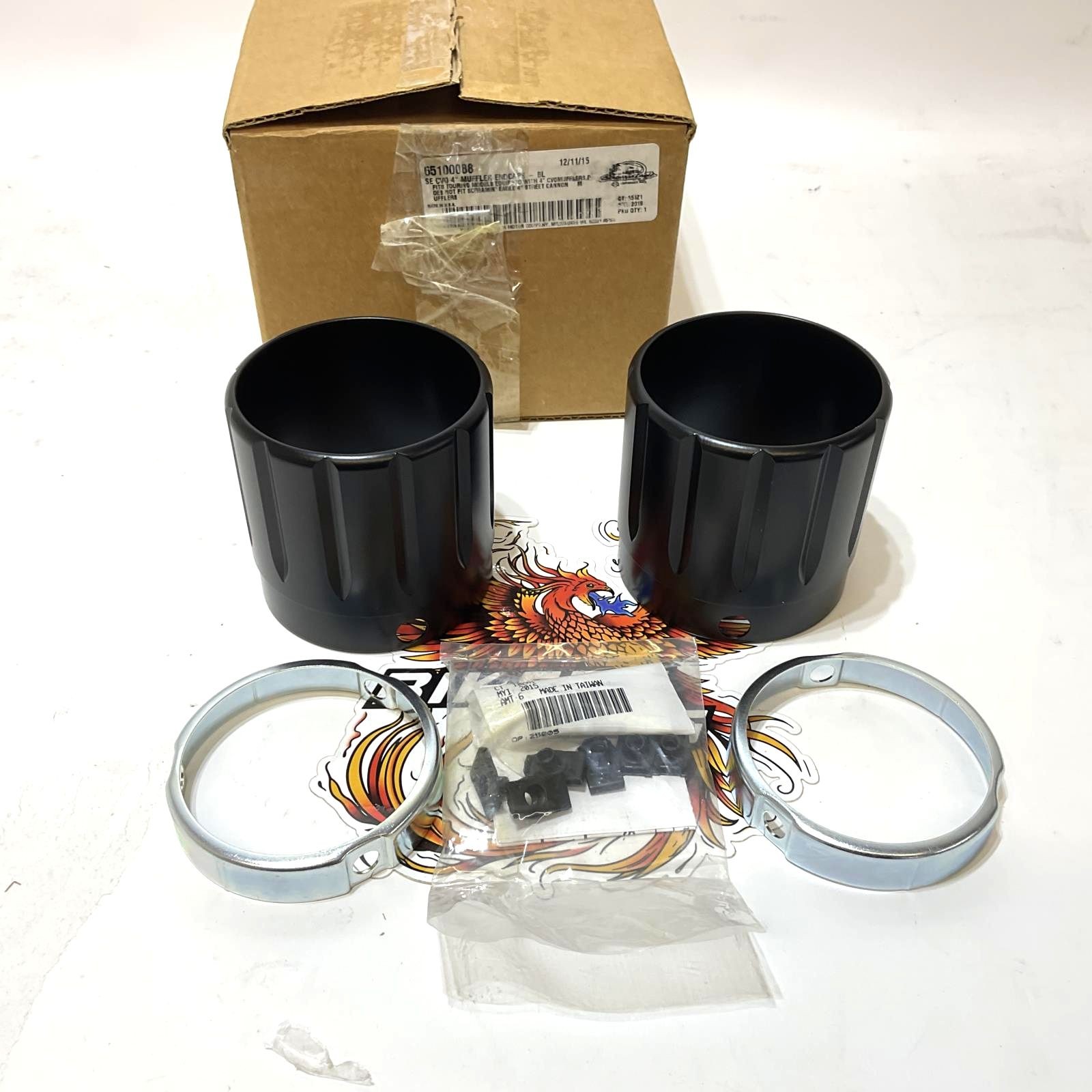 NEW Genuine Harley 2013-2016 CVO Touring 4 in Black Muffler End Caps 65100088