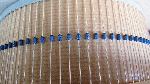 1N5711 SGS ST Microelectronics Schottky Diode 70V 15mA 430mW DO-35 NOS 60 pieces