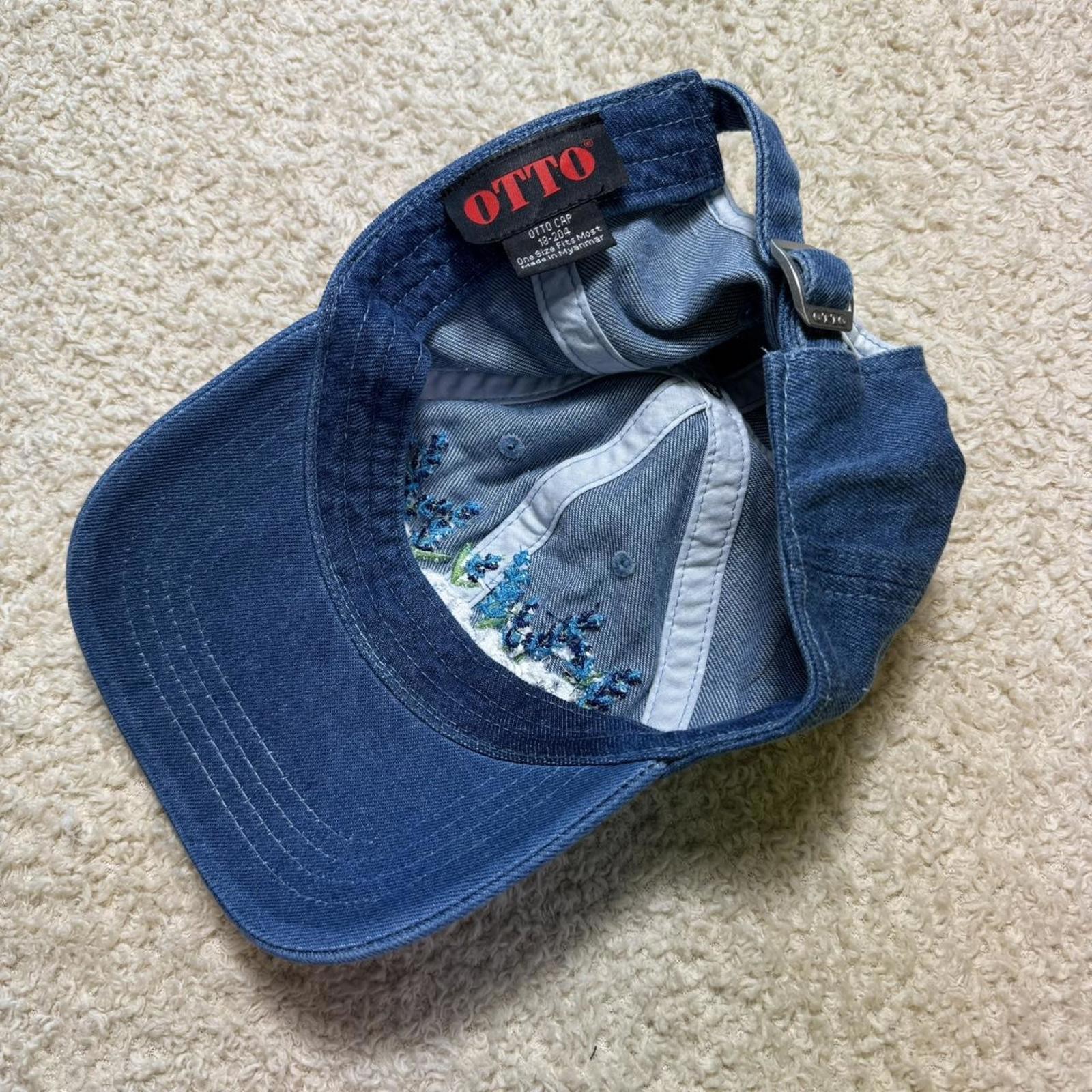 Floral Embroidered Field Pulse Hat NWT
