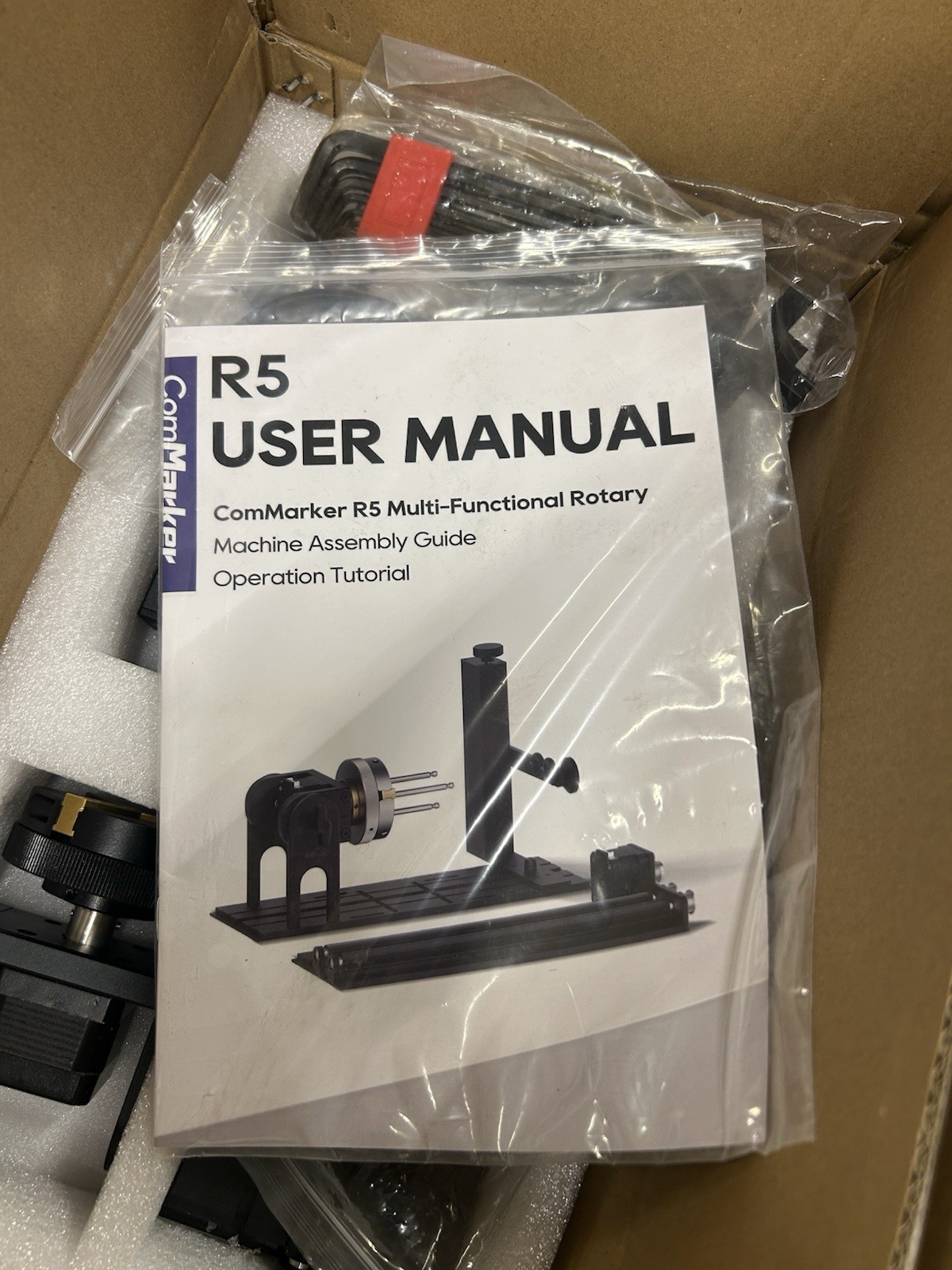 ComMarker R5 Multi-Functional Rotary For Laser Engraver with Crystal Cubes
