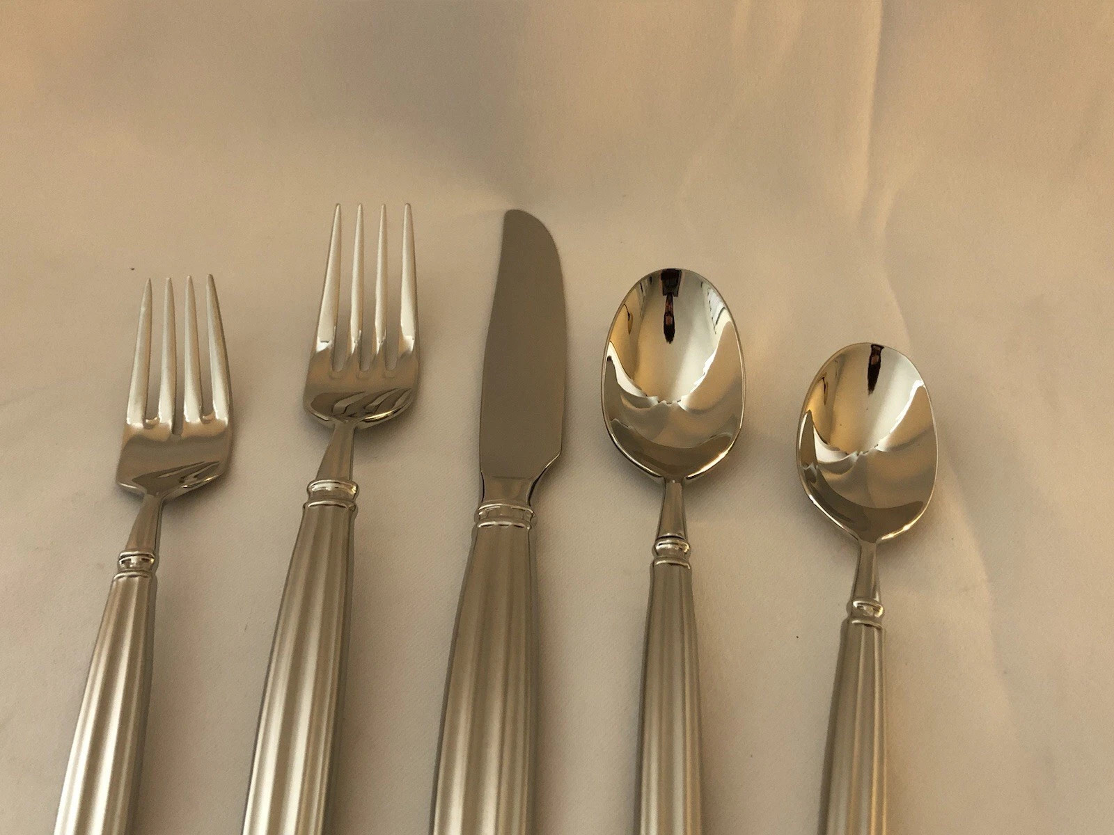 * NEW - ONEIDA - OLYMPIA - Stainless Flatware Silverware - CHOOSE CHOICE