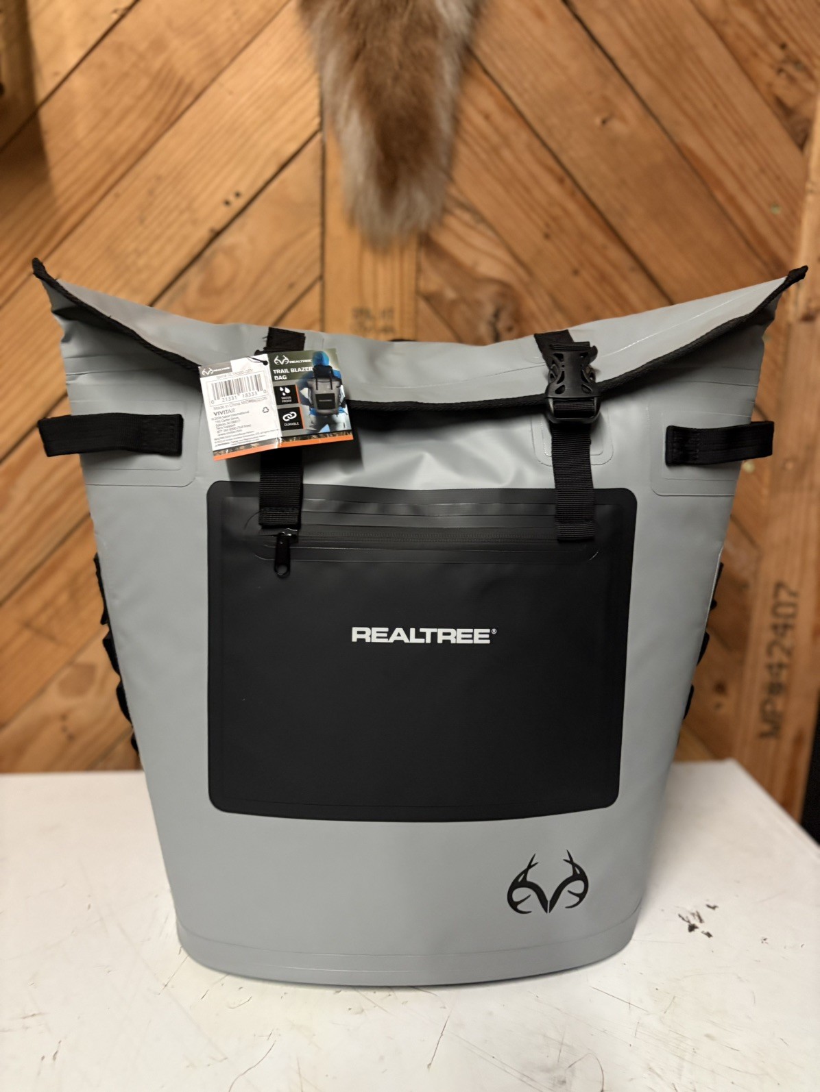 Real tree Trail Blazer Insulated Cooling Bag Grey