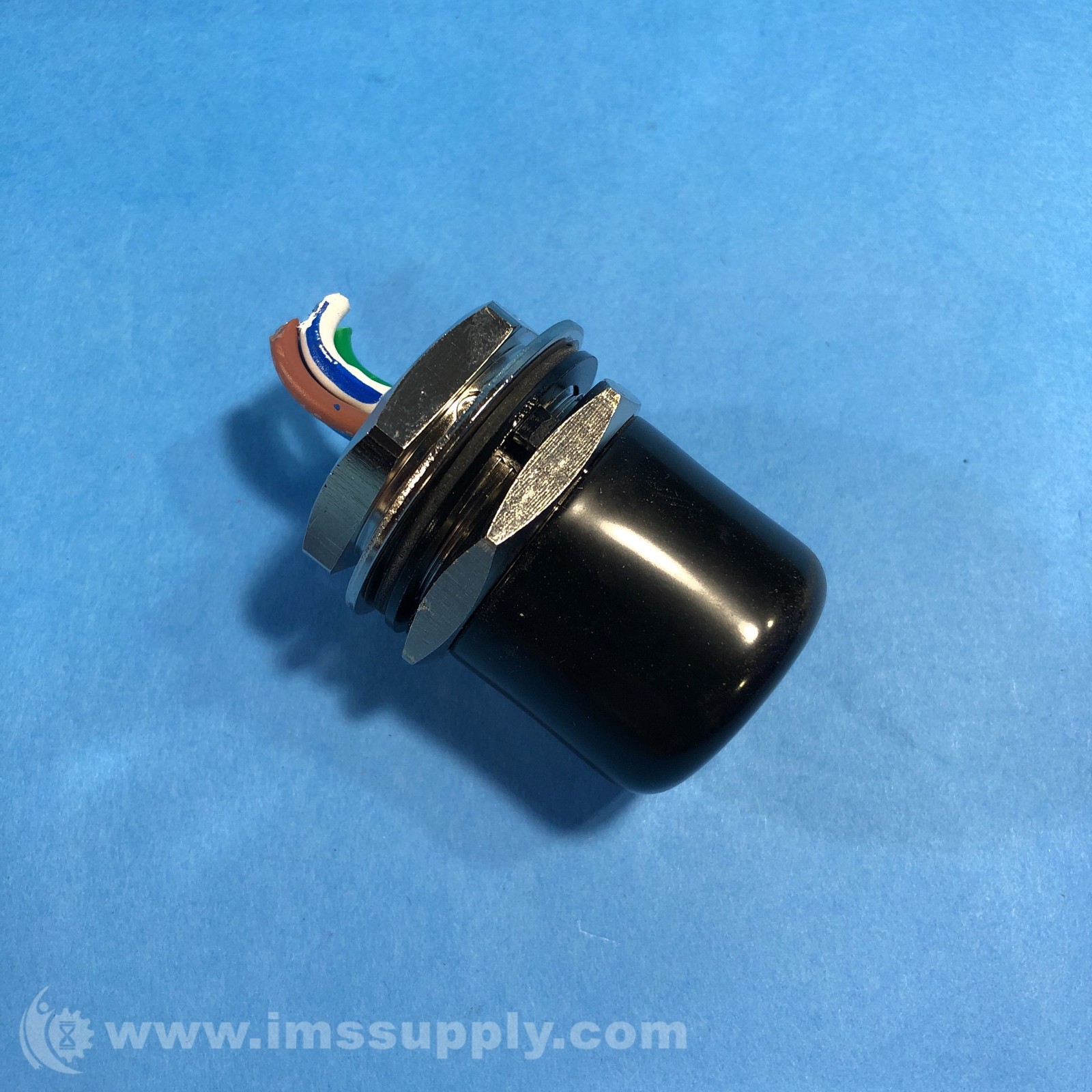 4-Position Male Straight Wire Connector FNIP
