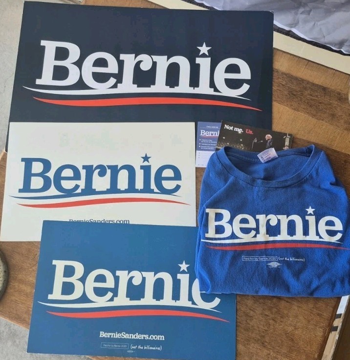 Bernie Sanders For President 2016/20 Official Campaign Rally Signs & T Shirt