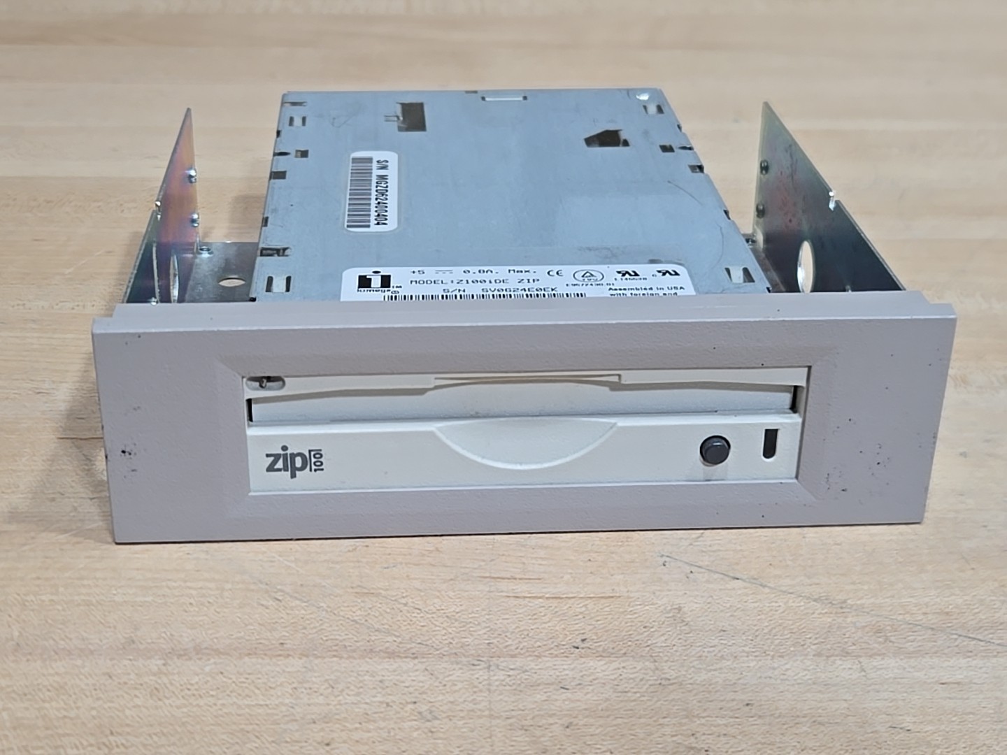 Vintage ZIP100 IOmega IDE (PATA, ATAPI) Z100IDE Floppy Disk Drive Untested AS-IS