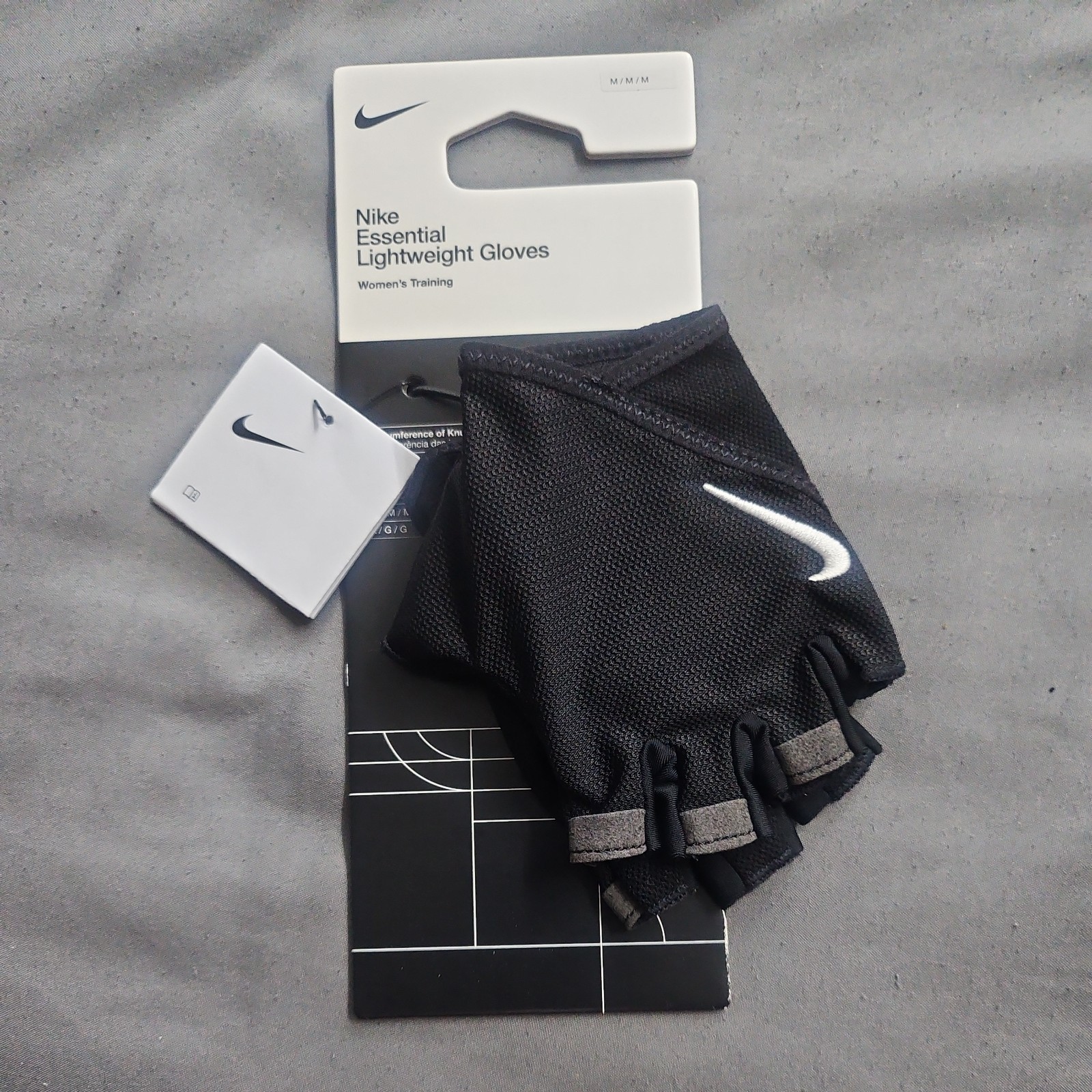 Nike ESSENTIAL LIGHTWEIGHT Women's Training Gloves Style N0002557-010 Size L