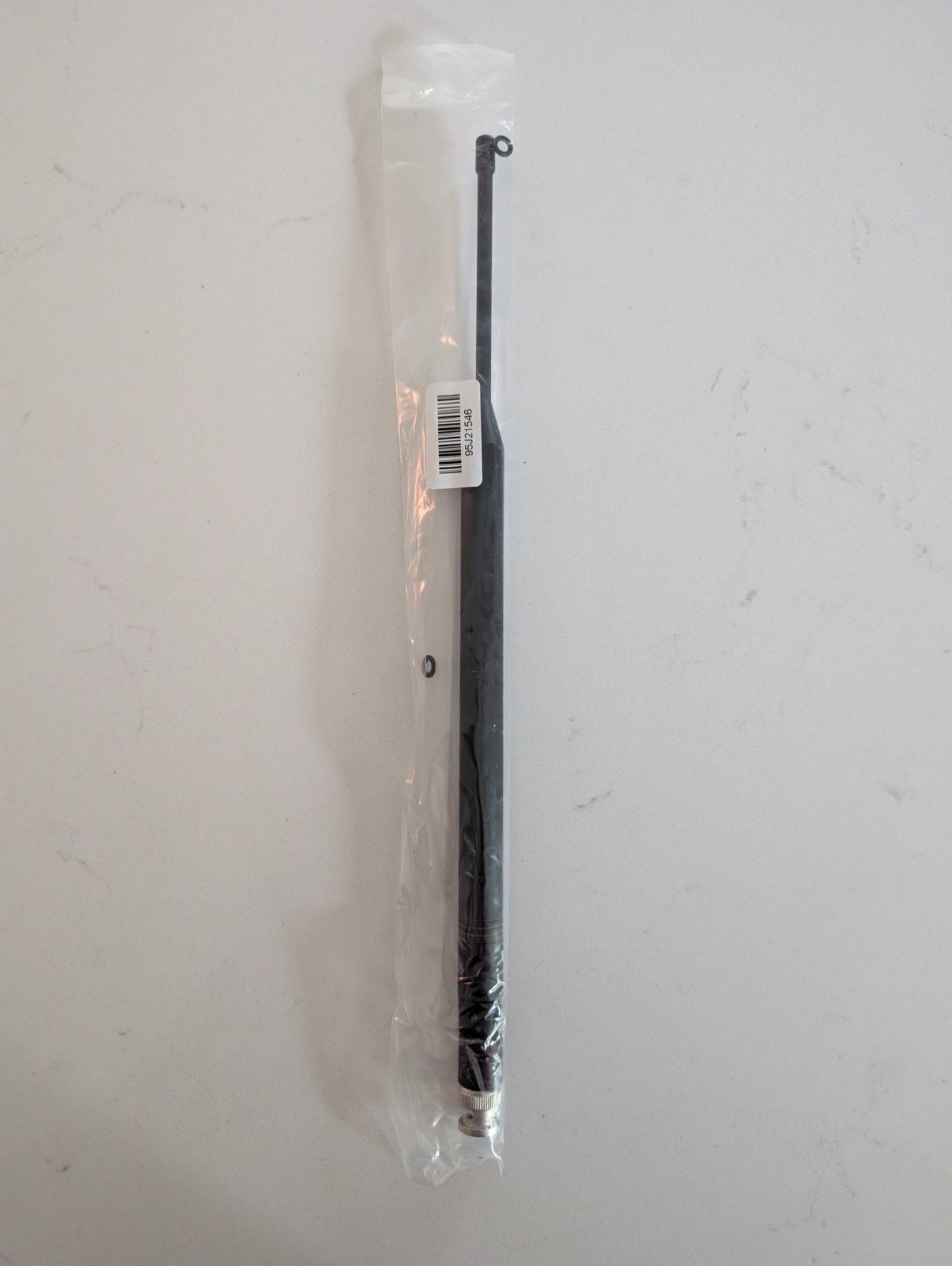 Shure UA8 1/2 Wave Omnidirectional Antenna (470-530 MHz) - Black