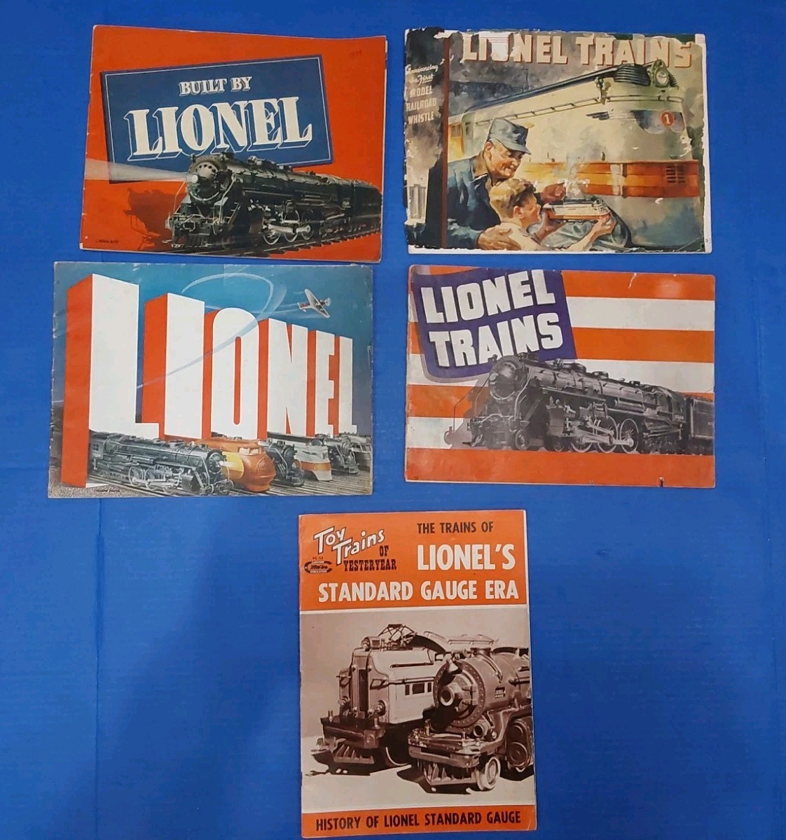 5 Vintage  Lionel Paperback Booklets. 1935 ,38, 39 , 42, 64.