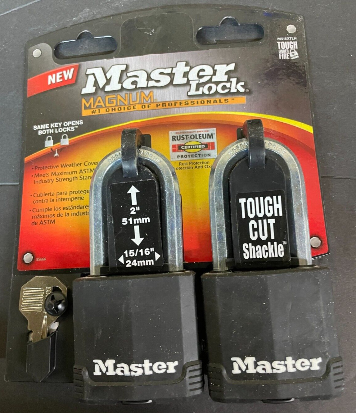 Master Lock M515XTLH Magnum Heavy Duty Padlock with Key, 2 Pack Keyed-Alike NEW