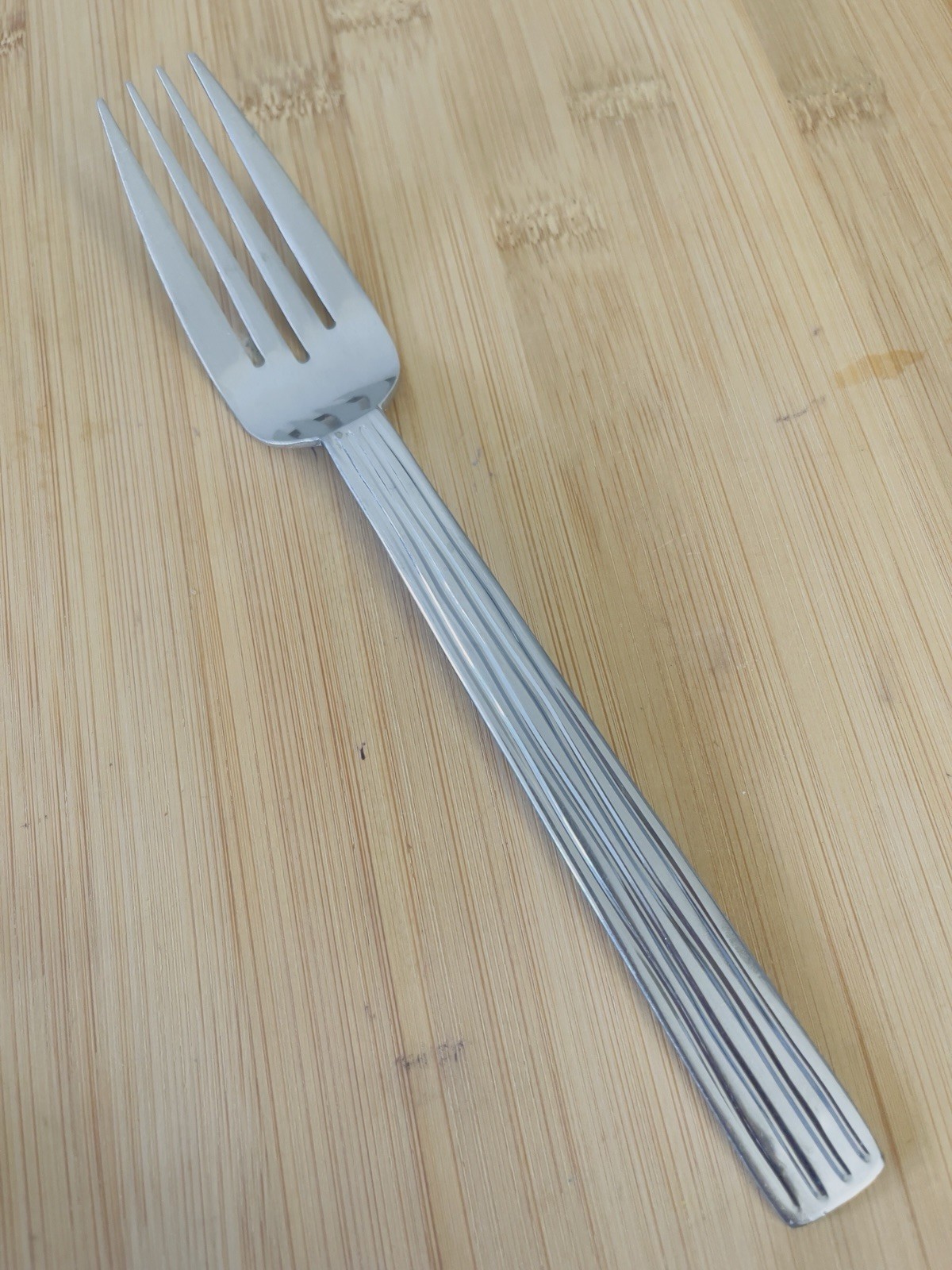 Pfaltzgraff 18/0 Stainless Glossy Ridges INDY Dinner Fork 8" Rare!