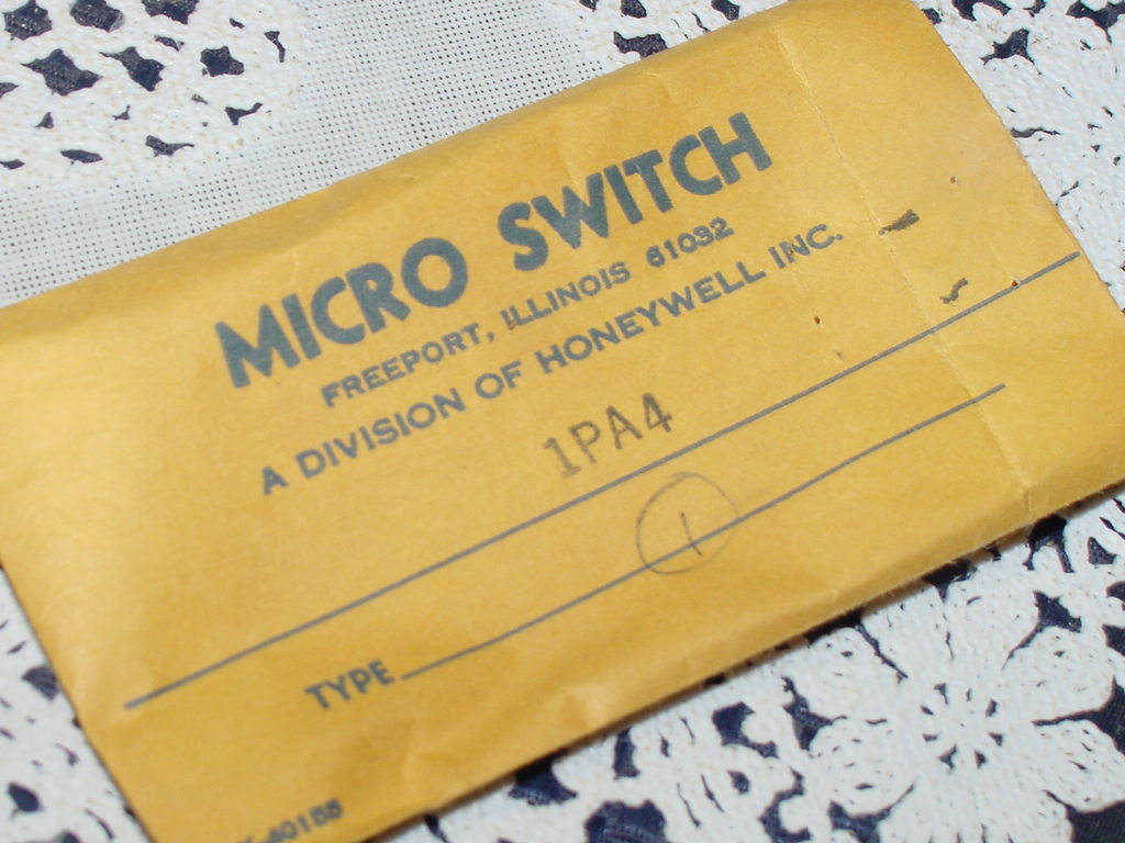 Honeywell Microswitch 1PA4, Switch Hardware KIT Switch Packet Limit Switch