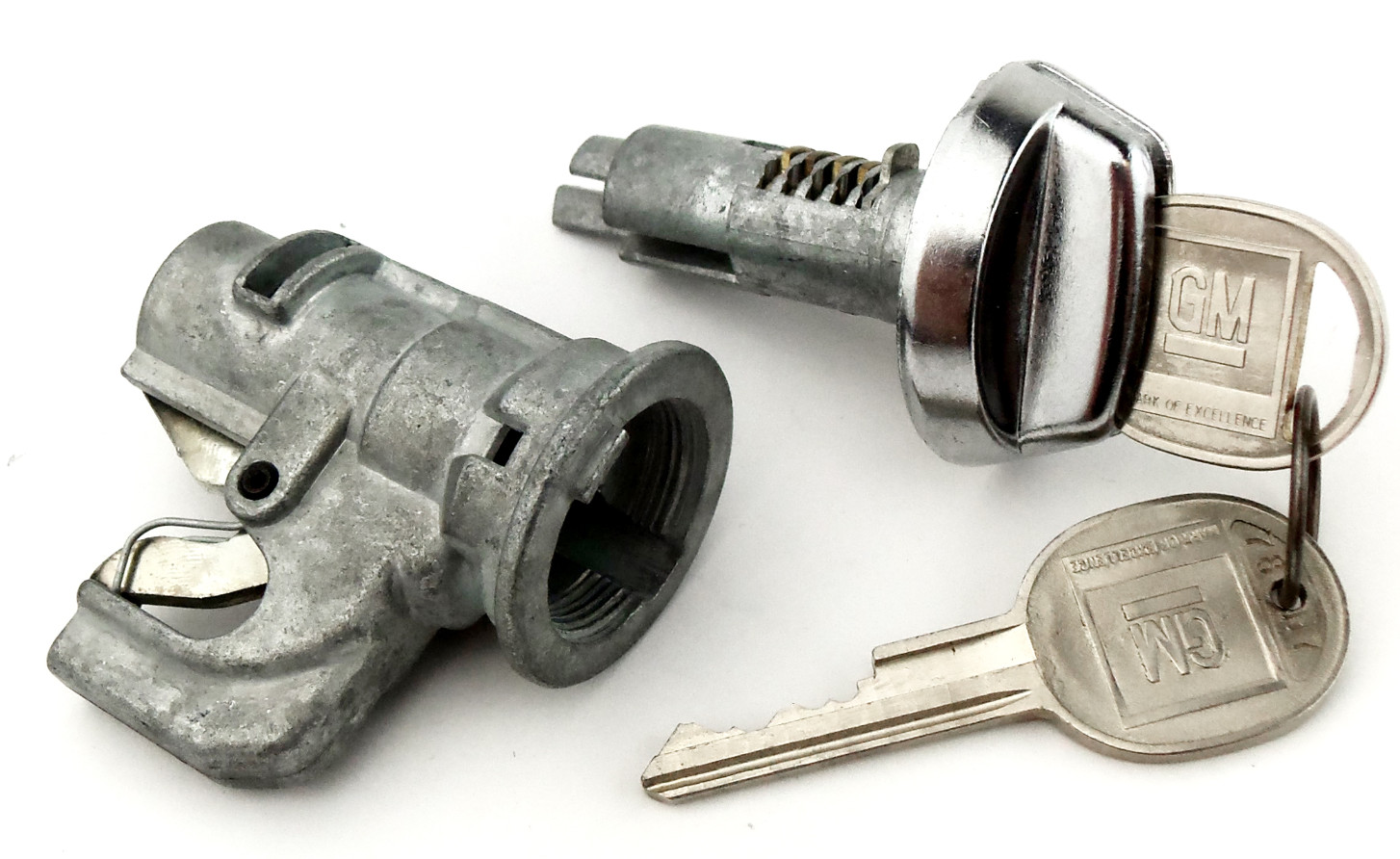 Glovebox Lock Set With Late Style Keys For 1968-1969 Chevelle and 1968-1979 Nova