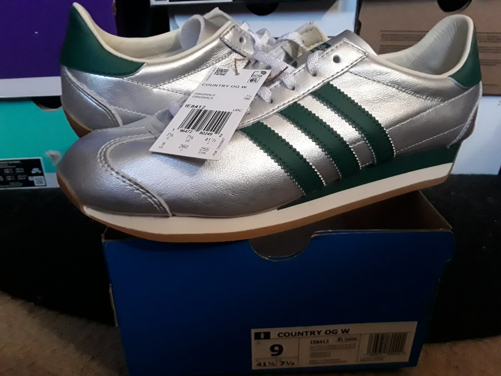 Women Adidas Originals Country OG Low Leather Silver Metallic Green White IE8412