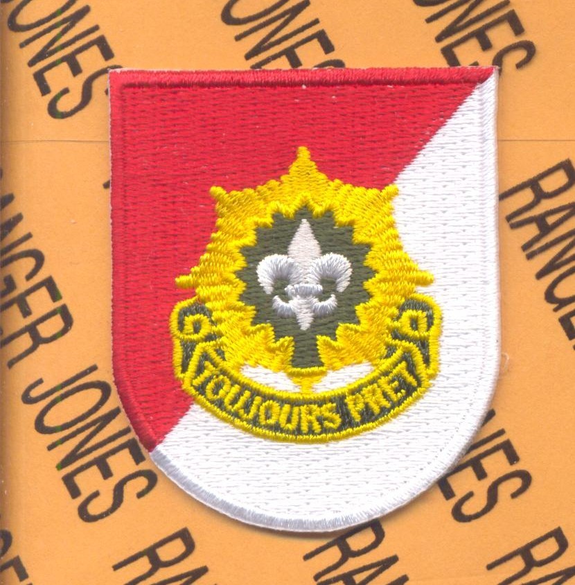 US Army 2nd ACR Armored Cavalry Regiment w/ DUI crest beret flash patch c/e