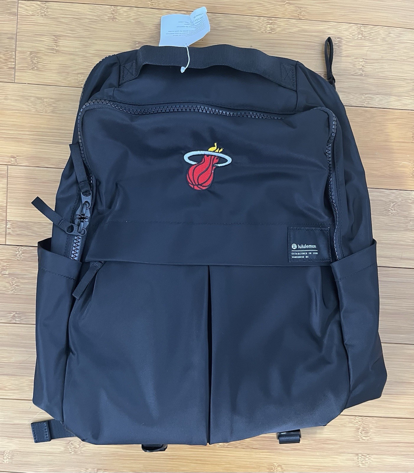 lululemon everyday Zip backpack 2.0 Nylon Black Laptop Bag Miami Heat New Rare