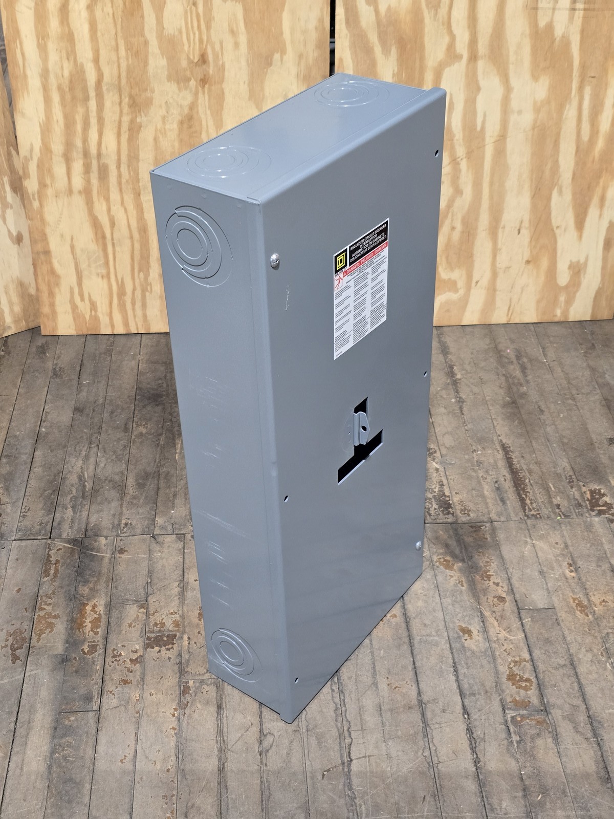 Square D J250S Circuit Breaker Nema 1 Steel Enclosure 15A-250A 31.36"x14.36"x6"