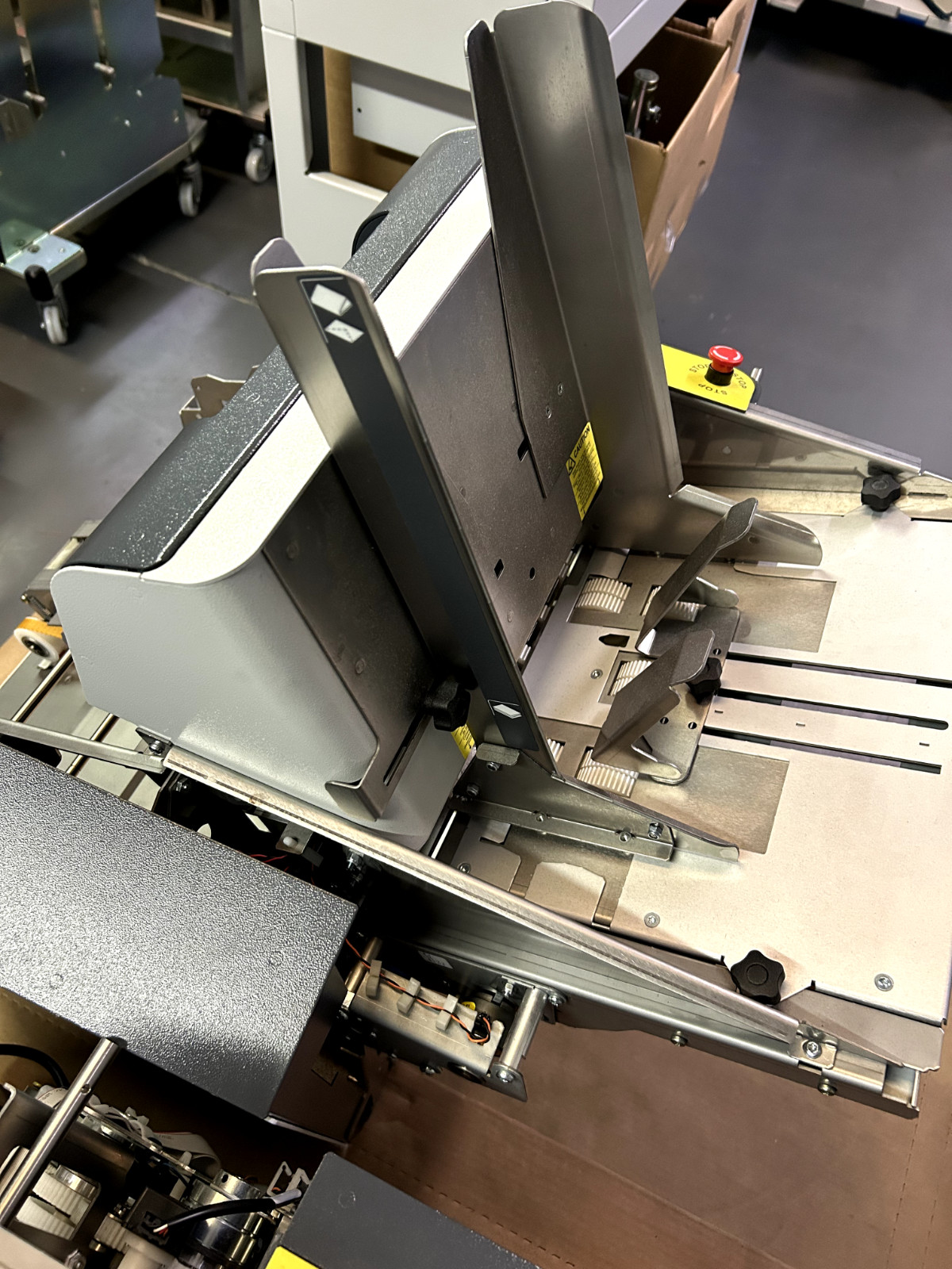 DS600i Versa Feeders module