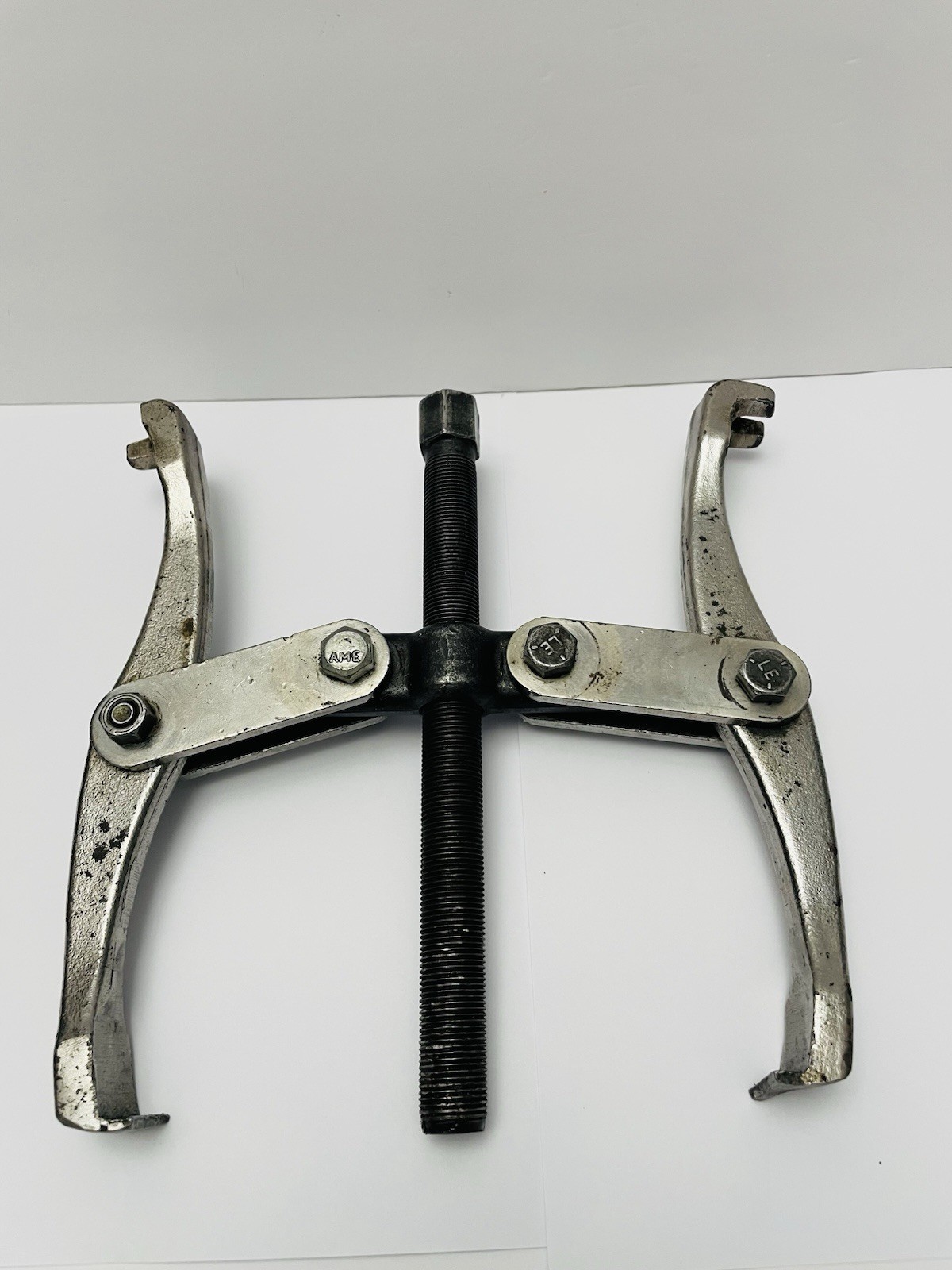 Jaw Puller Tool