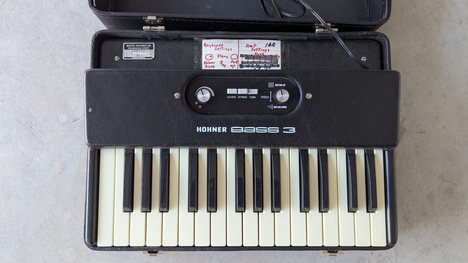 Vintage Hohner Bass 3 Analog Synthesizer Keyboard w/ Built-in Case - Germany - A