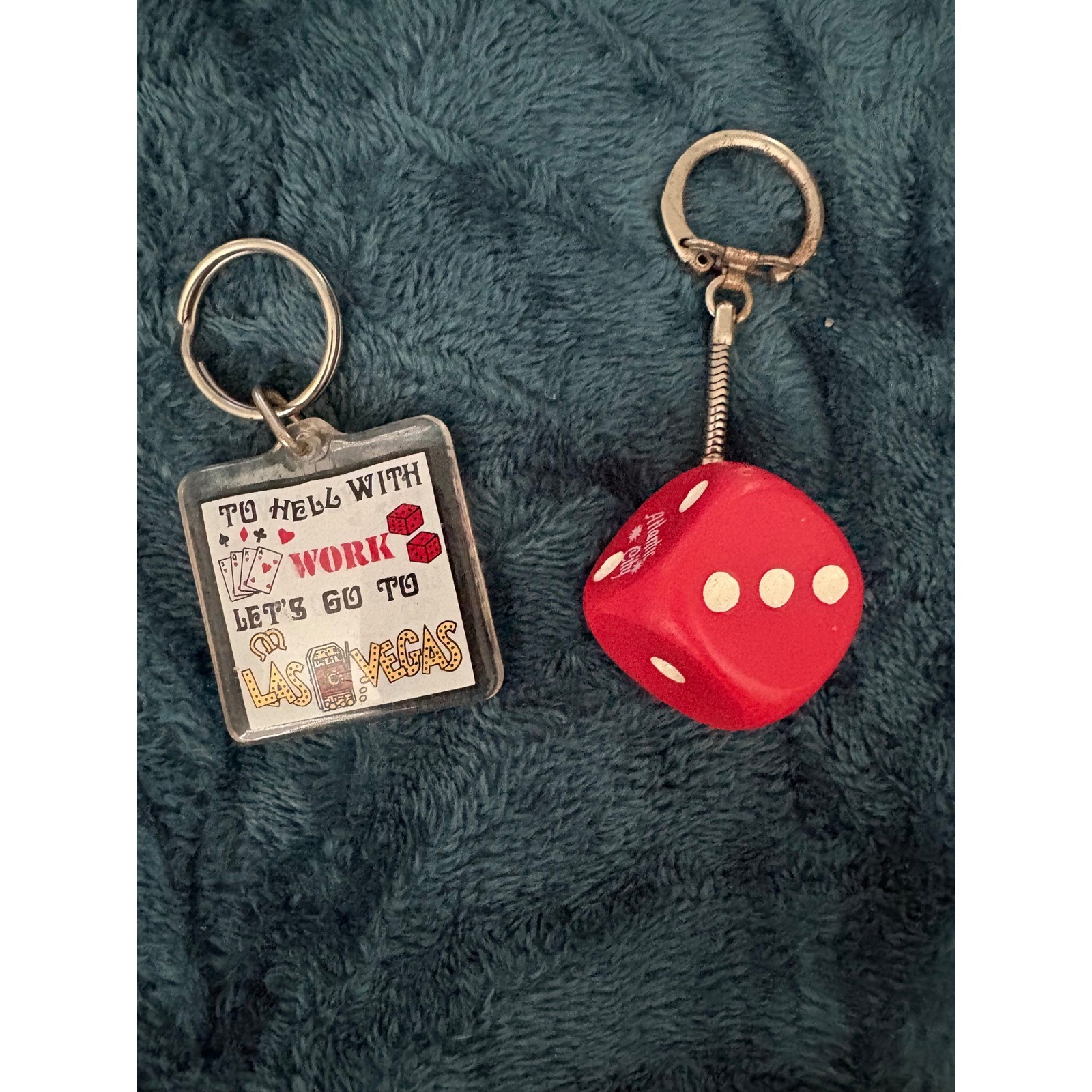 Vintage Las Vegas & Atlantic City Keychain Set Retro Casino Souvenirs Red Dice