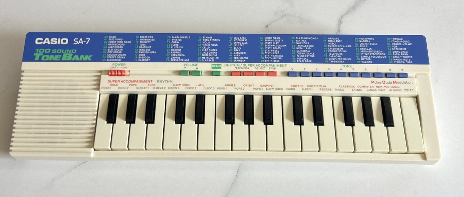 Vintage Casio SA-7 Tone Bank Keyboard w/Box & Manual –Complete –For Parts Repair