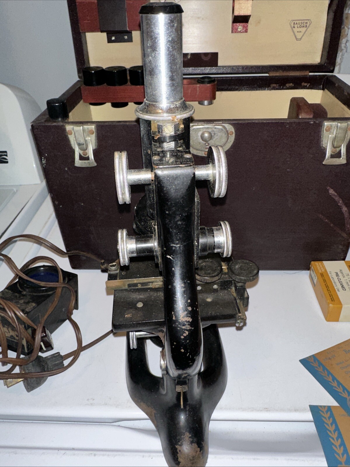 Antique Bausch & Loam Microscope And Traveling Case