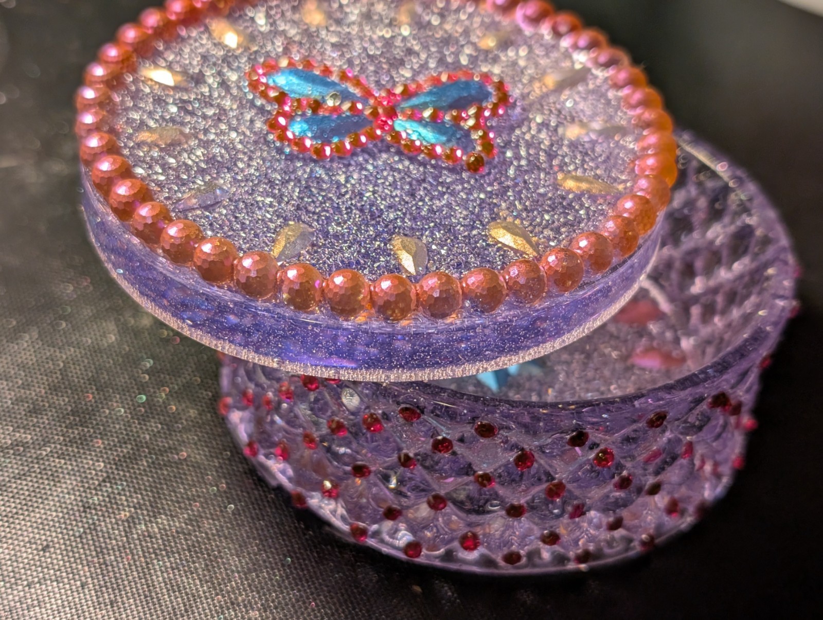 Beautiful, diamond cut butterfly jar made of resin.  Blinged out for you.