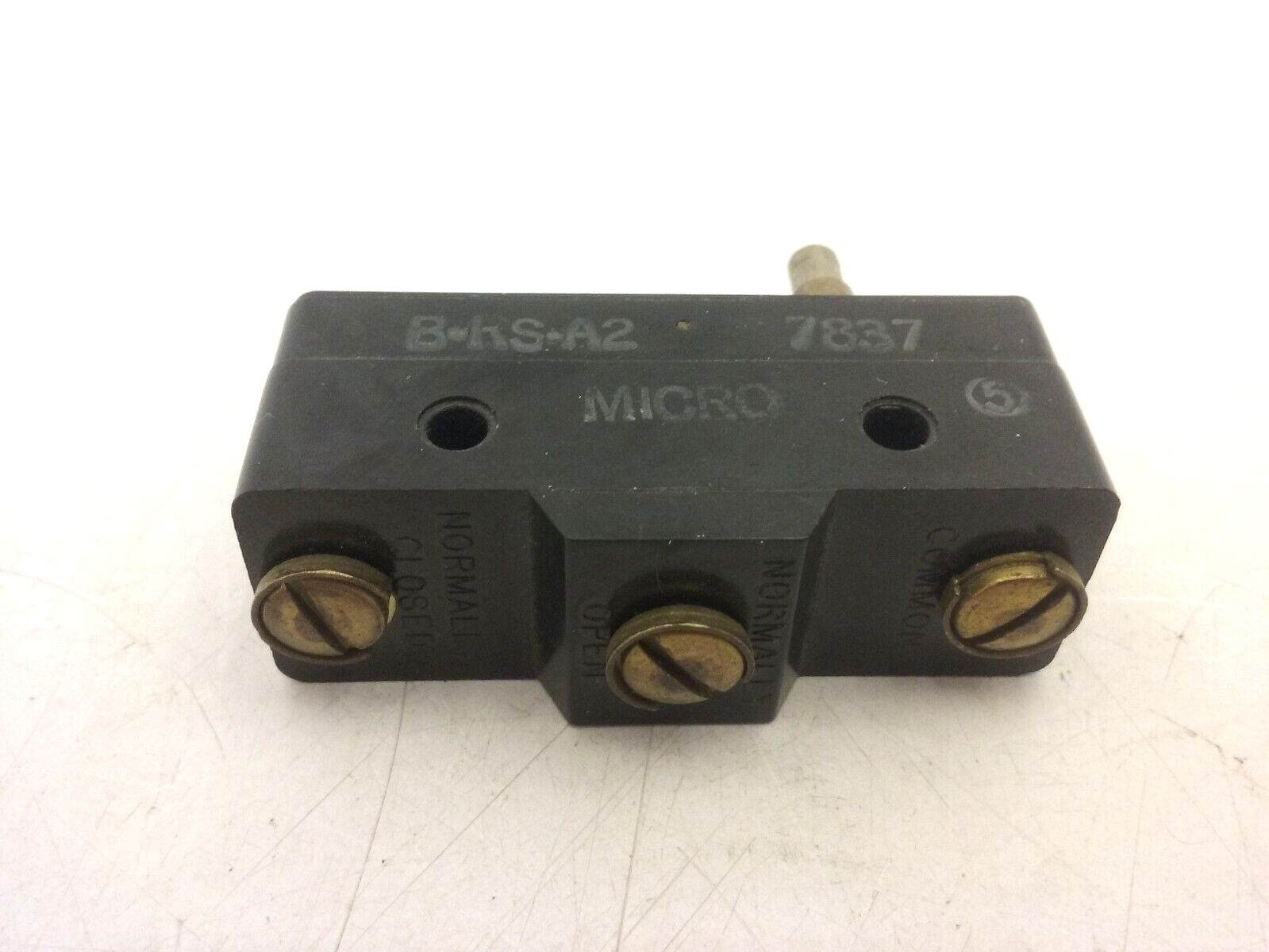 HONEYWELL MICROSWITCH B-RS-A2 LIMIT SWITCH 15A 125/250 OR 480 VAC