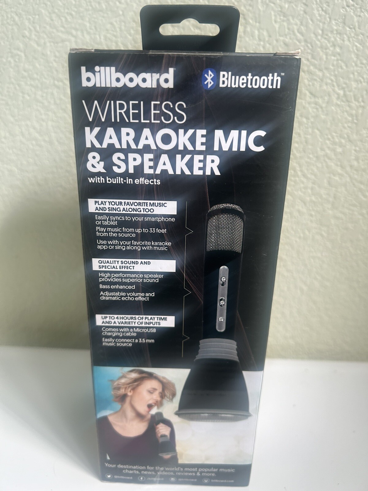 Billboard Bluetooth Wireless Karaoke Microphone and Speaker Item BB567