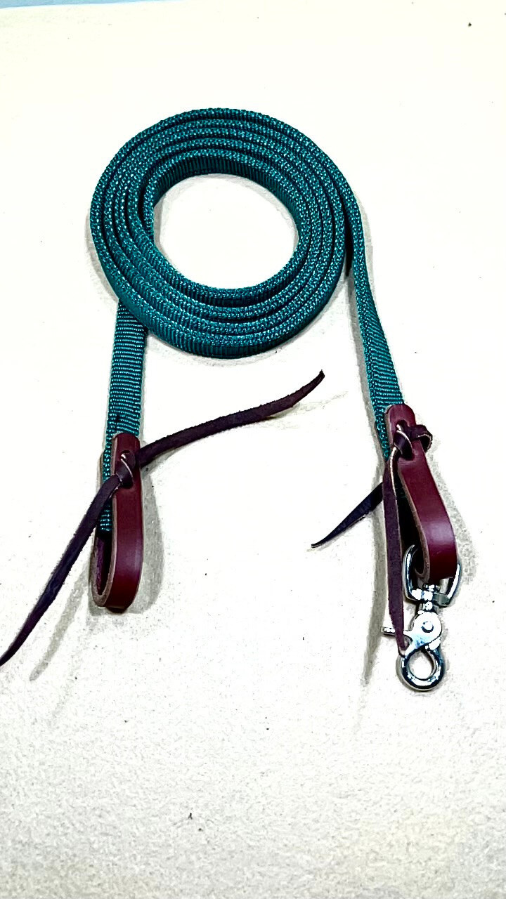 Roping Rein with water loop- Green Nylon - 5/8" x 7' - 1 pair (E506)
