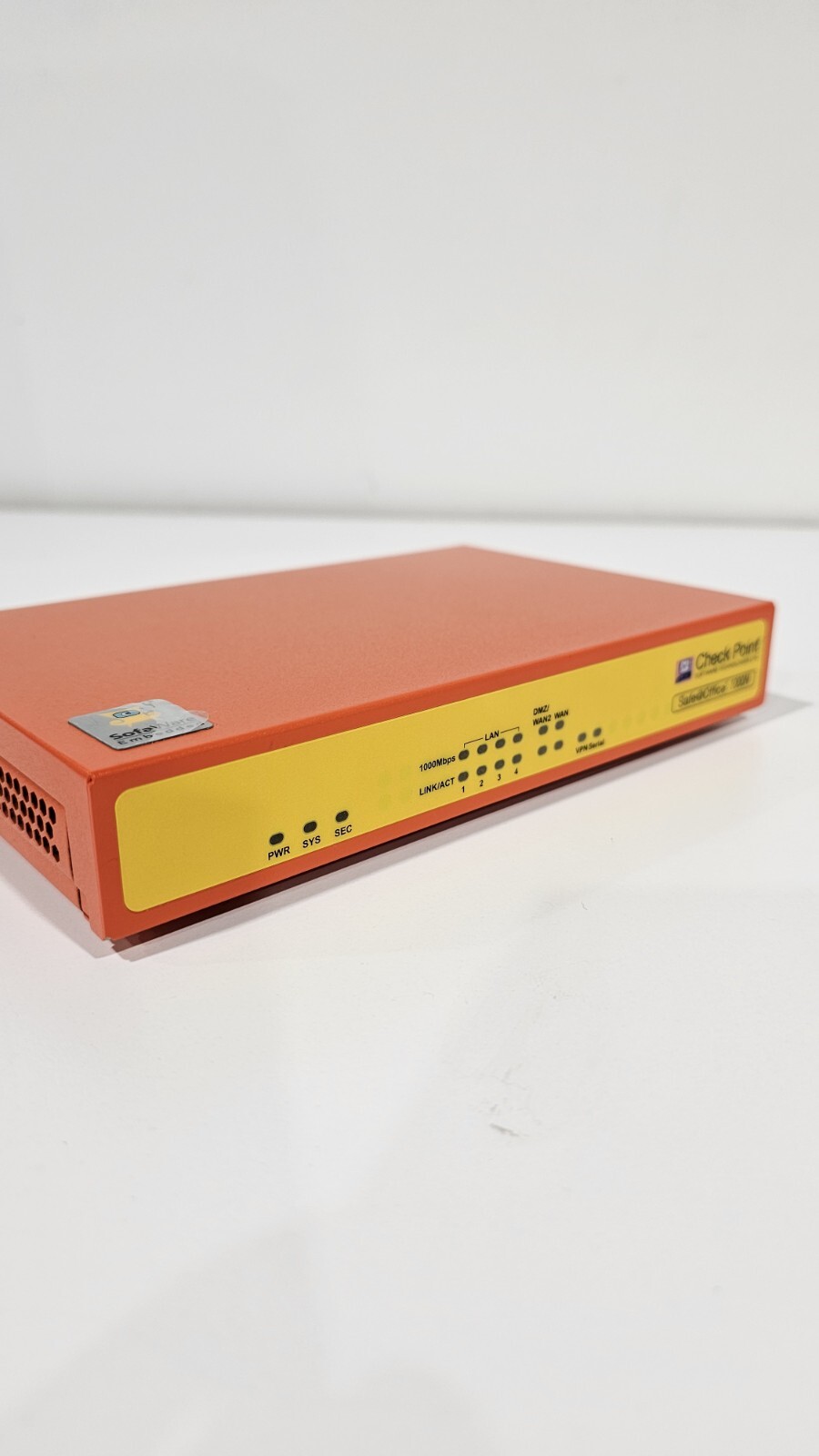 Check Point Firewall SBXN-100-1 Wireless Gateway Router 1000N 42224F2