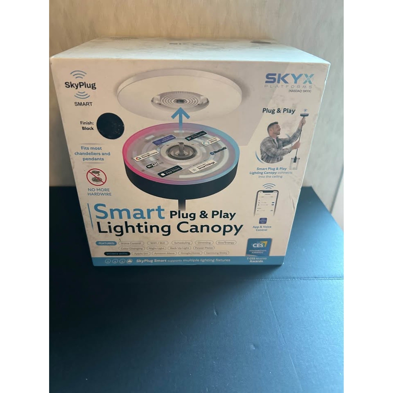 SKYX Platforms SkyPlug Smart Plug & Play Lighting Canopy 5912-BK Black