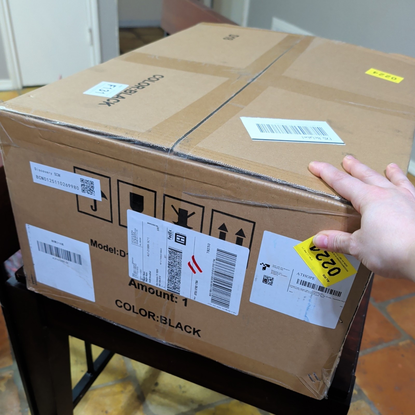 New in Box AtHope Ergonomic ADHD Cross Legged Chair With Wheels And 360 Leg Rest