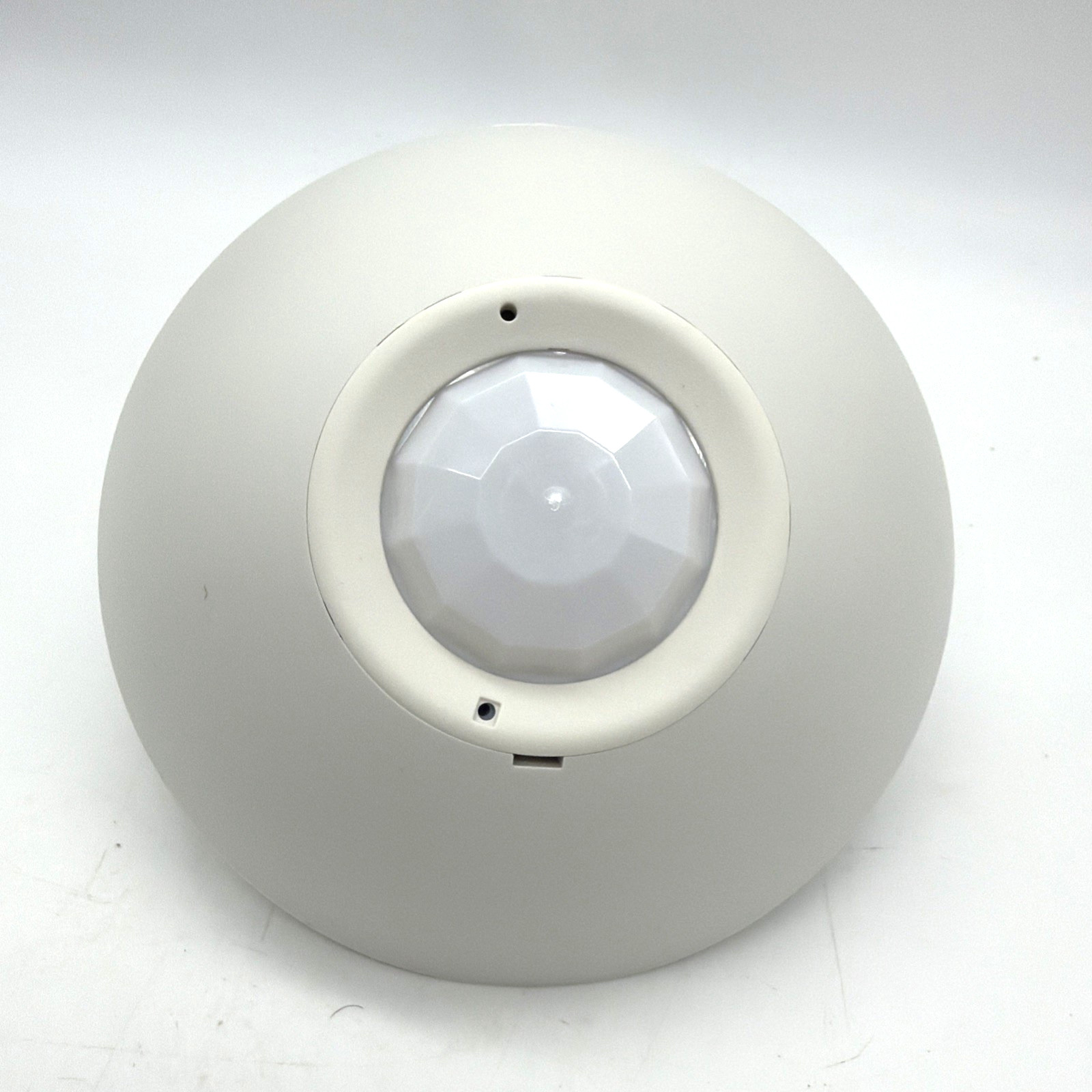 Hubbell ATP1500CRP PIR Ceiling Occupancy Sensor 24V 1500 SF Isolated Relay NEW