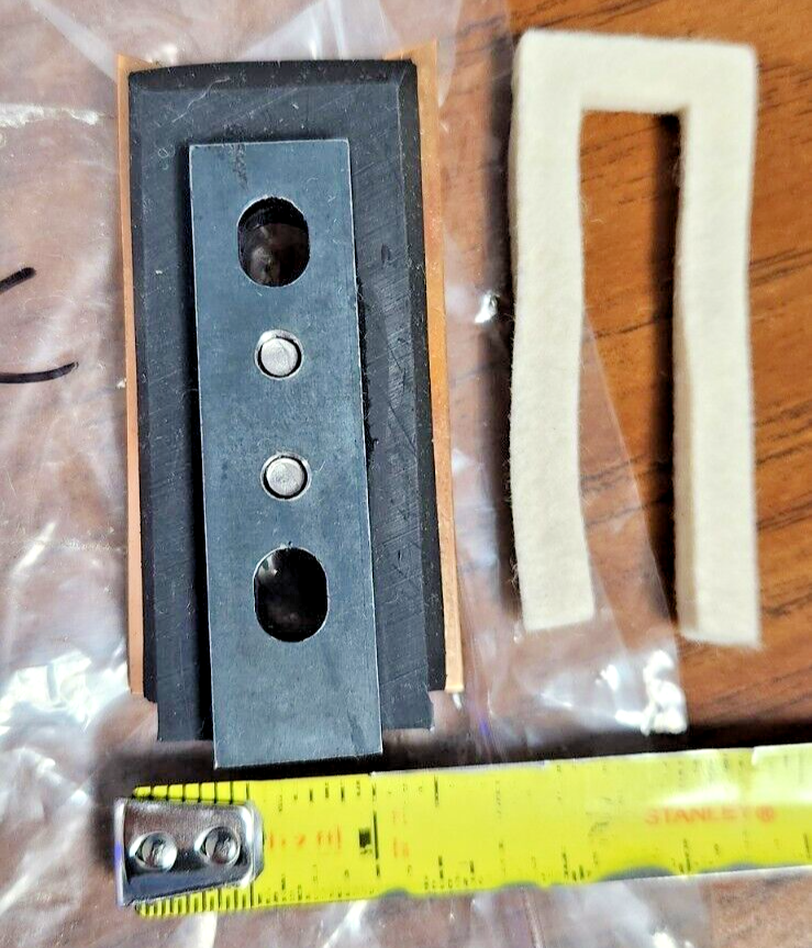 RX2 Wiper Assembly as Compared to Doosan PN# L22452073C